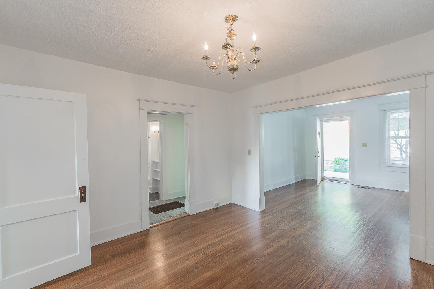 1148 Highland Drive