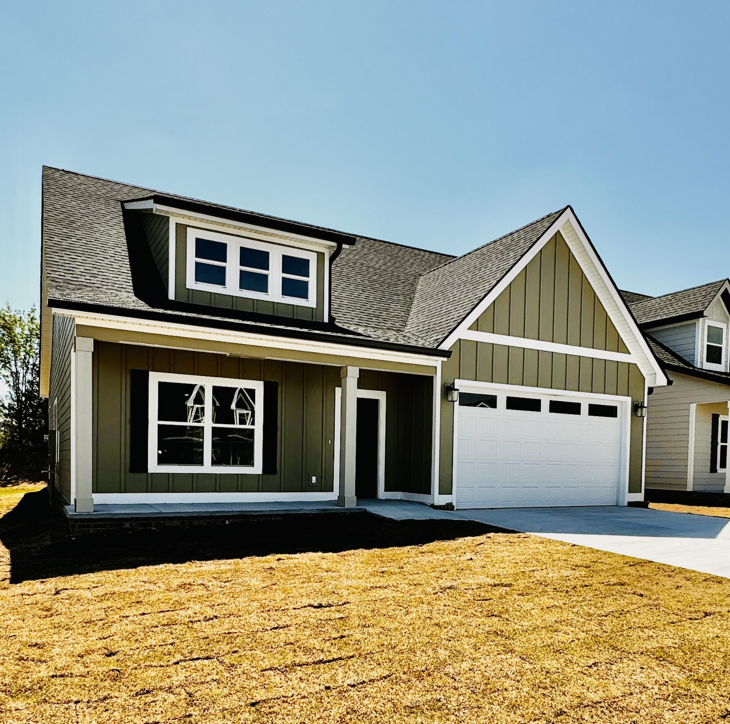 569 Willow Grv Court