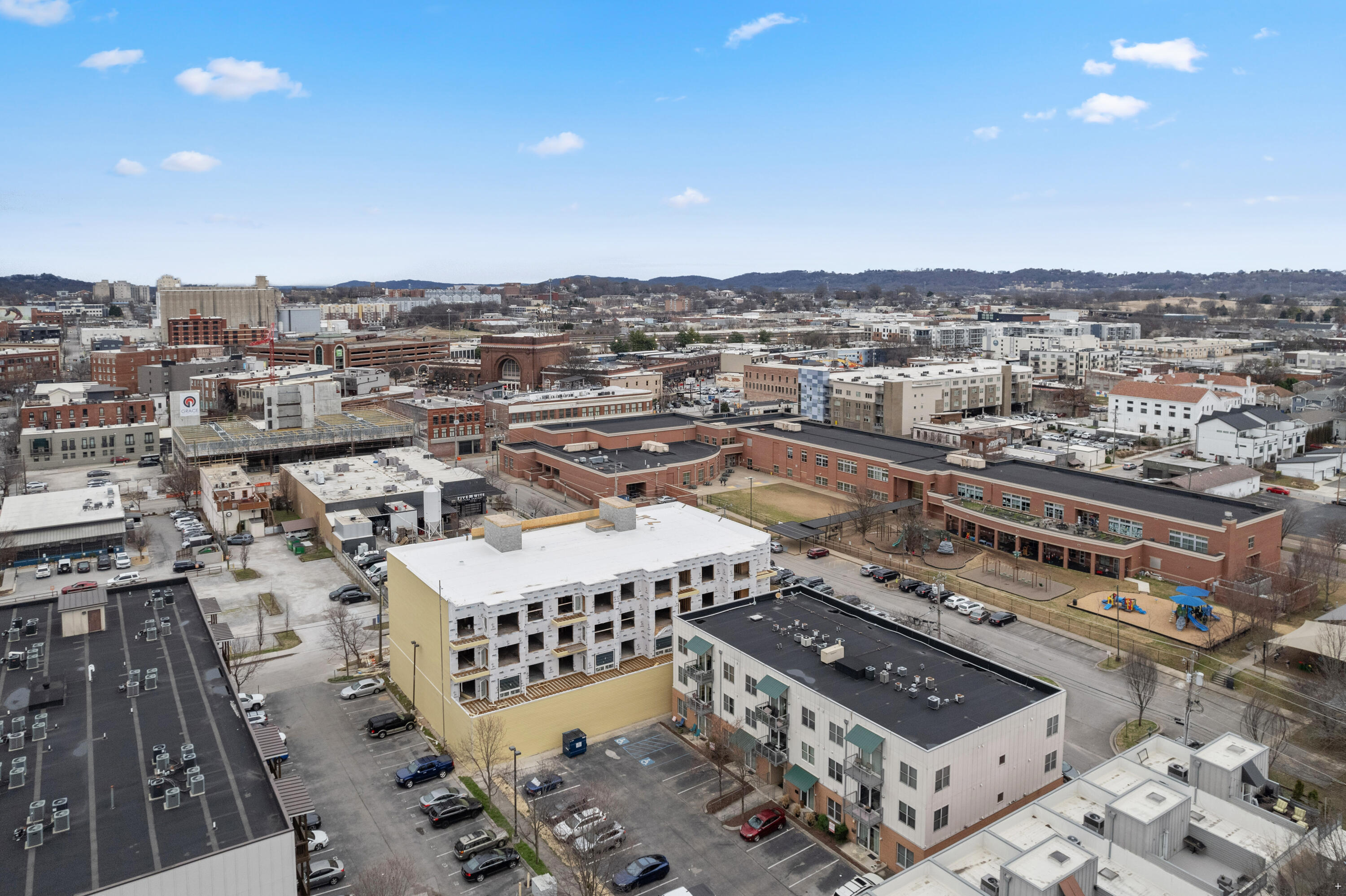 1609 Long Street, 105
