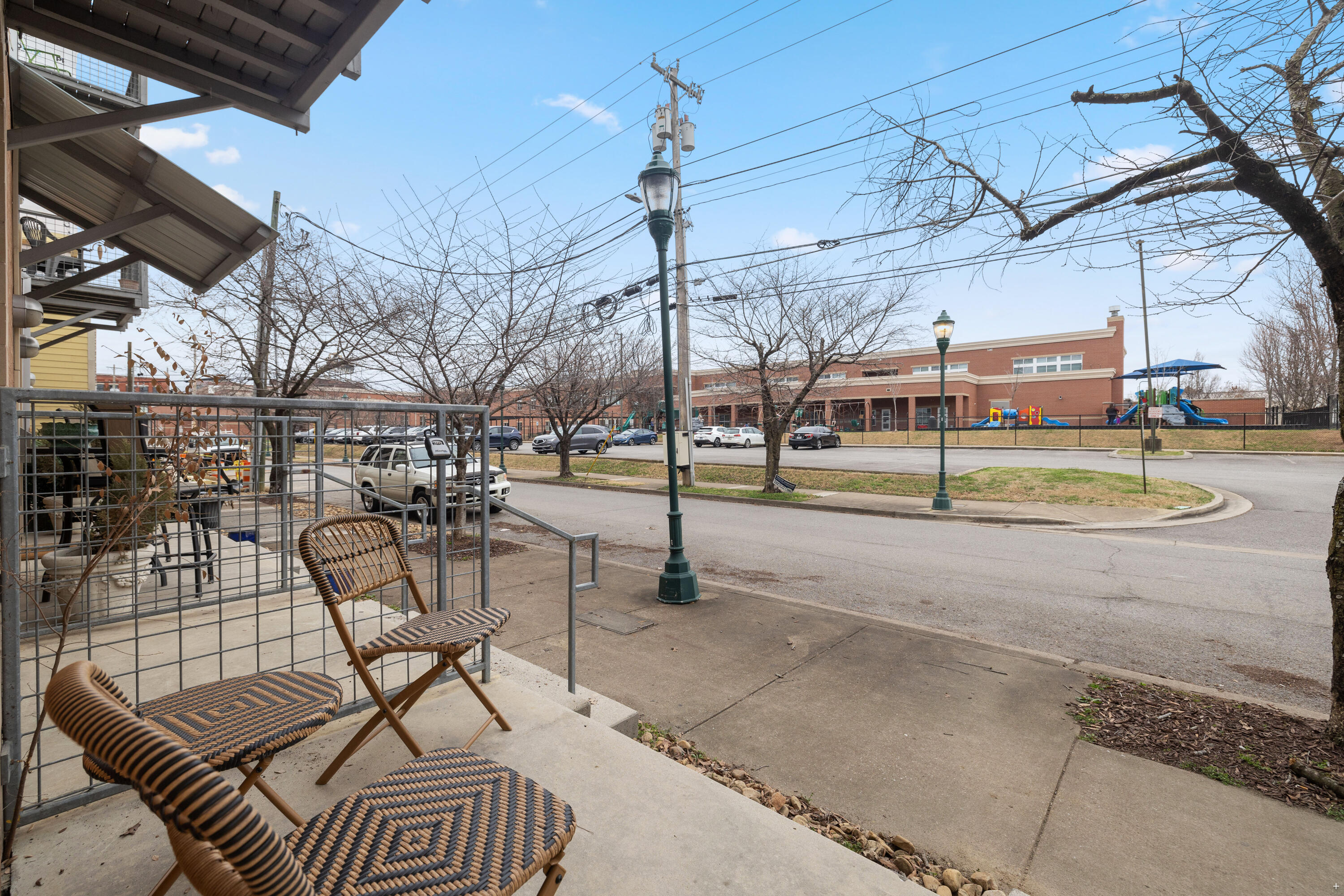 1609 Long Street, 105