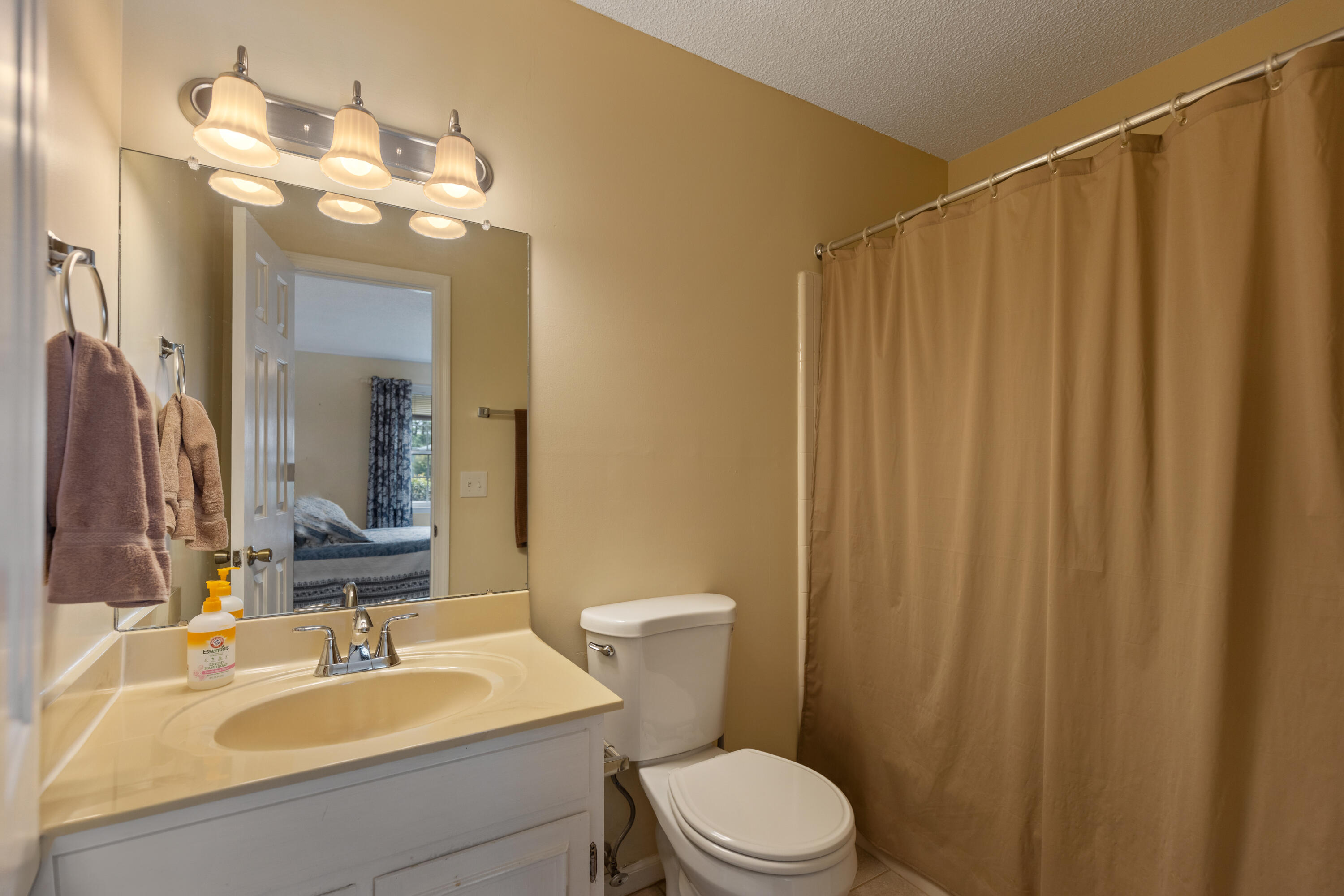 6755 Hickory Creek Road