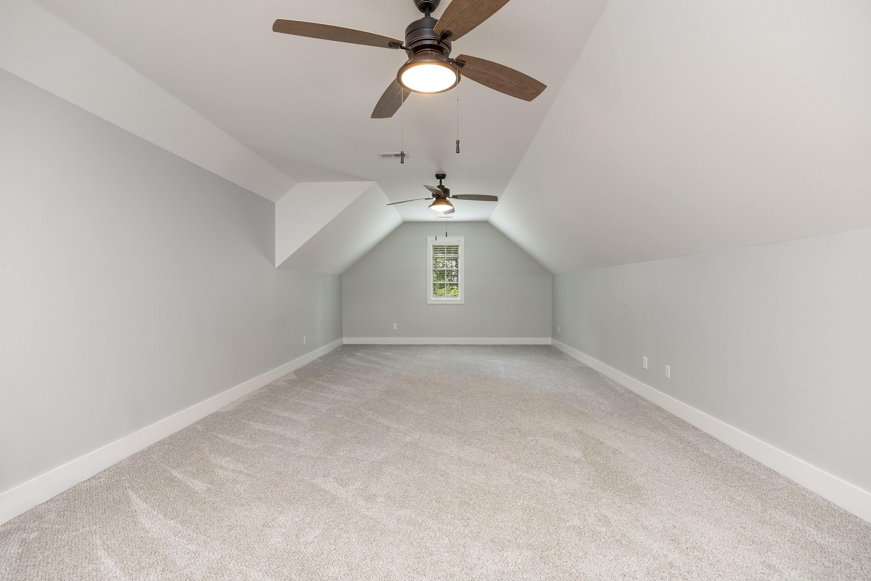 7608 Selcer Road