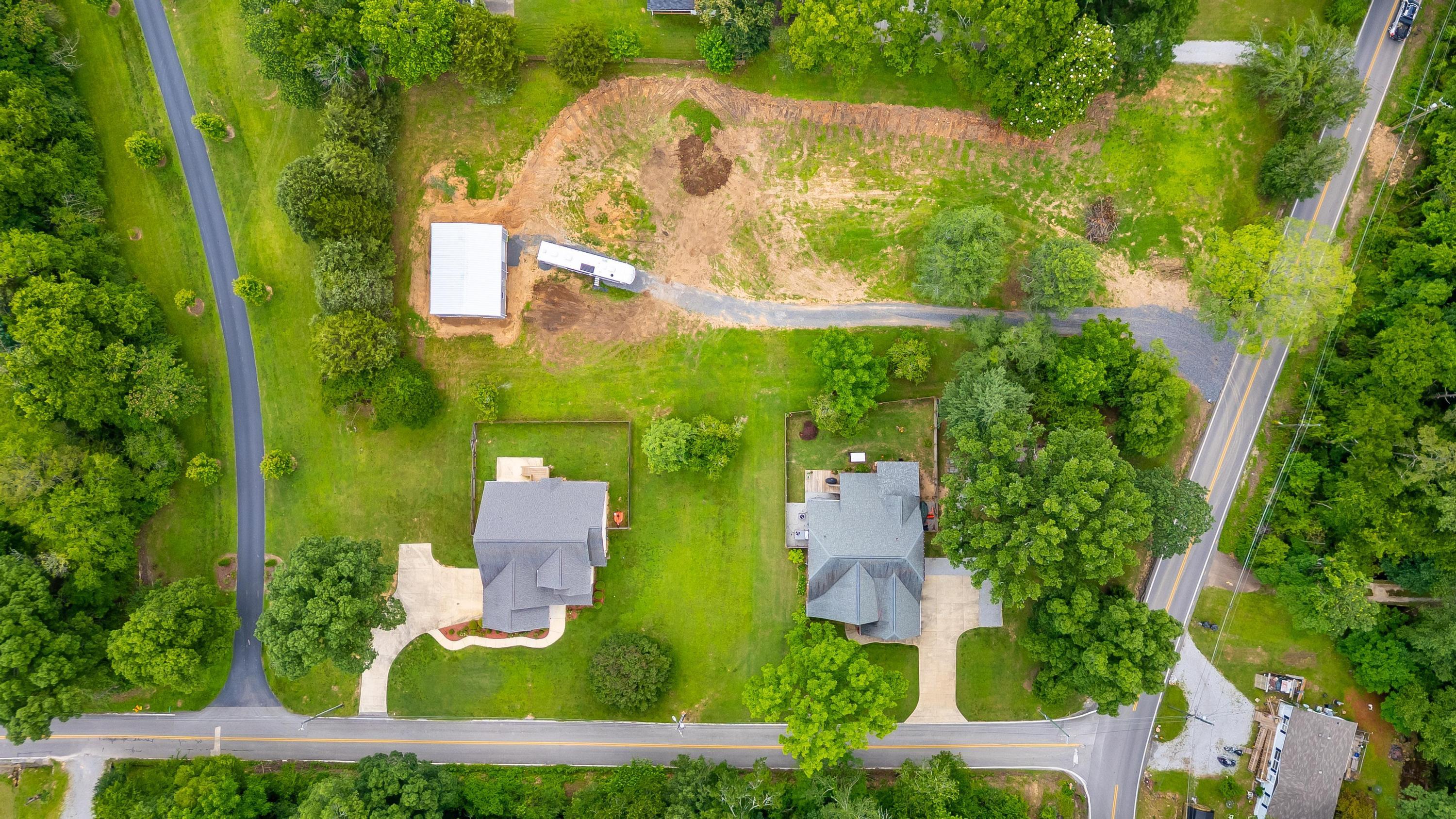 7608 Selcer Road