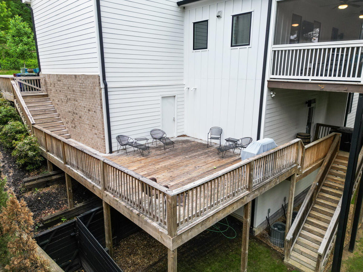 3168 Camber Hill