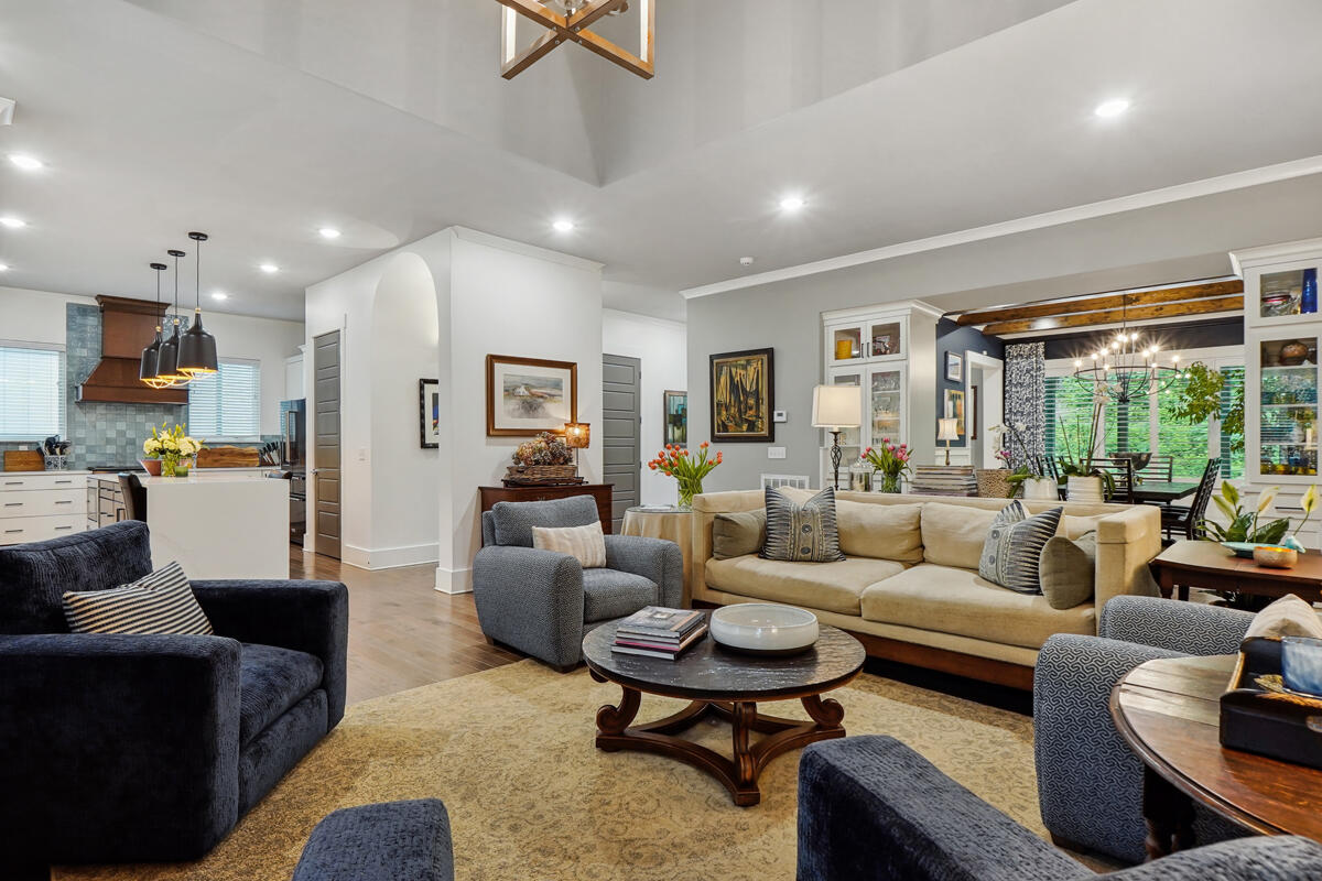 3168 Camber Hill