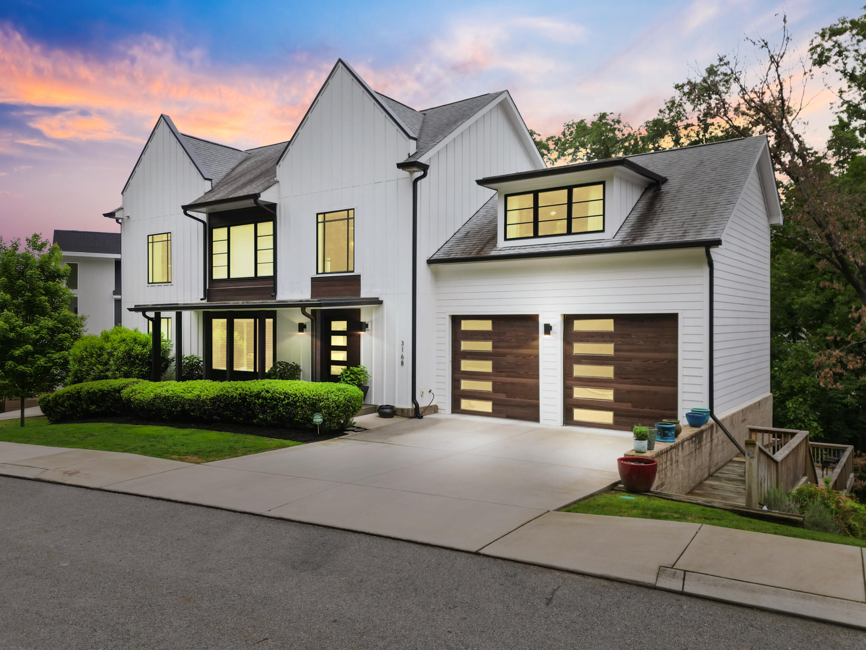 3168 Camber Hill