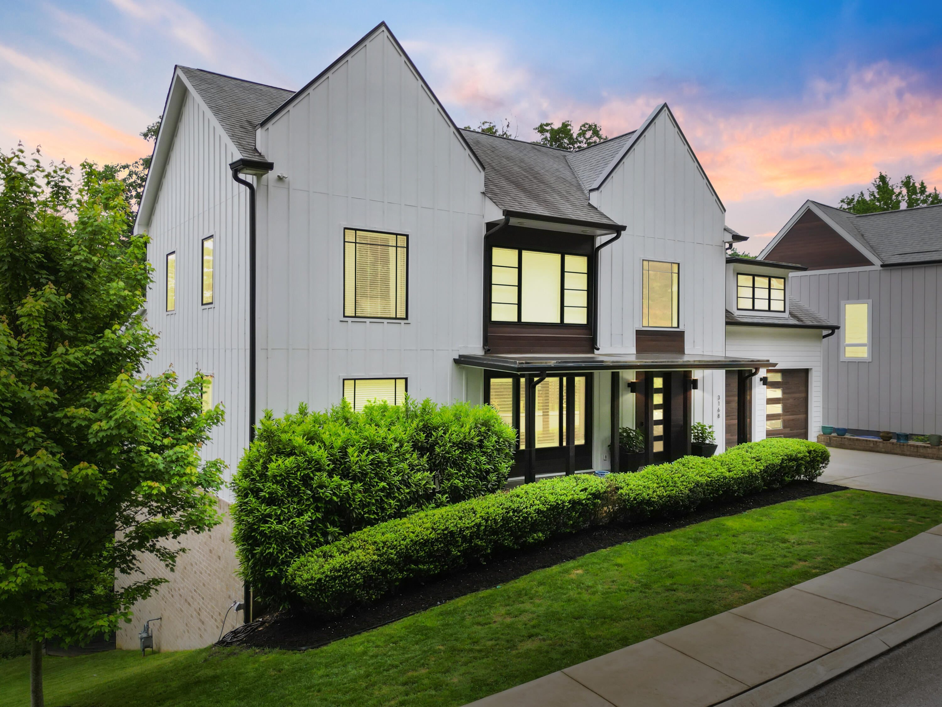 3168 Camber Hill