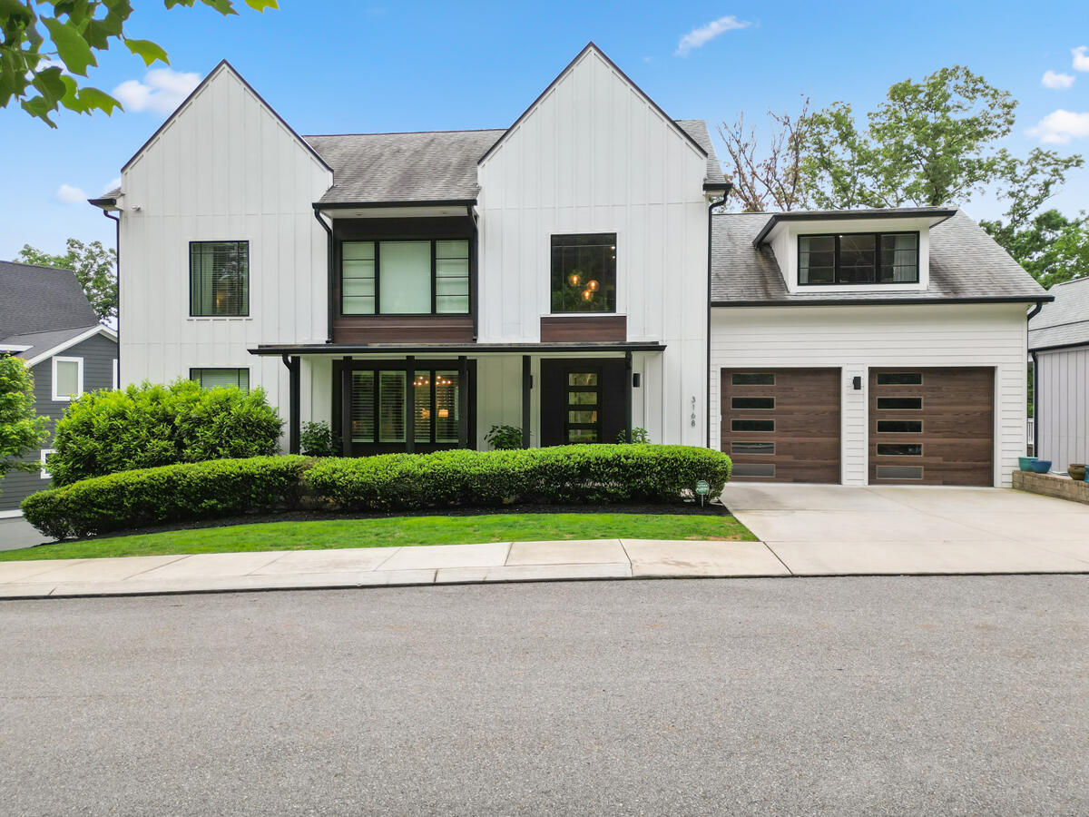 3168 Camber Hill