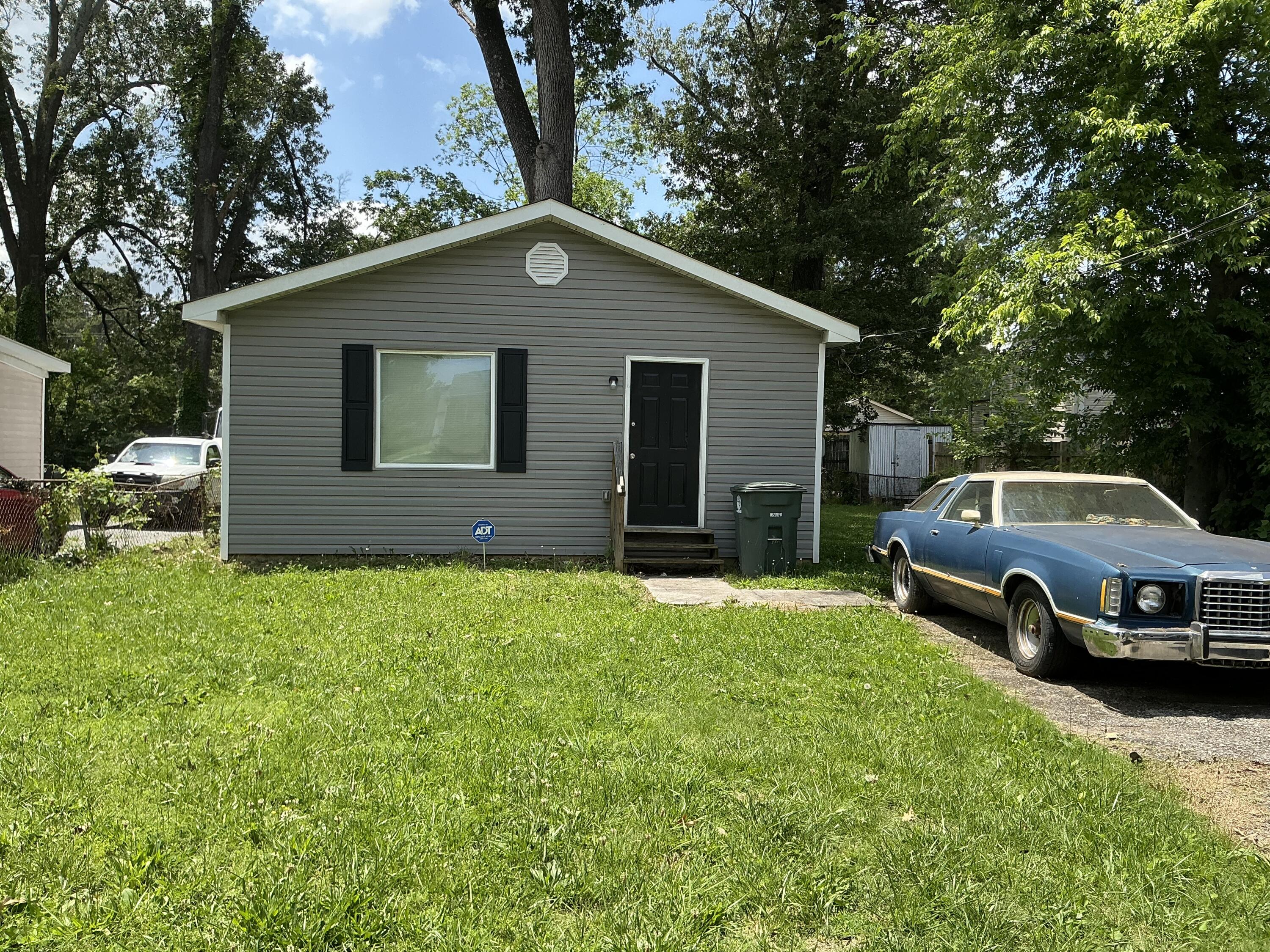 1904 E 31st Street Place