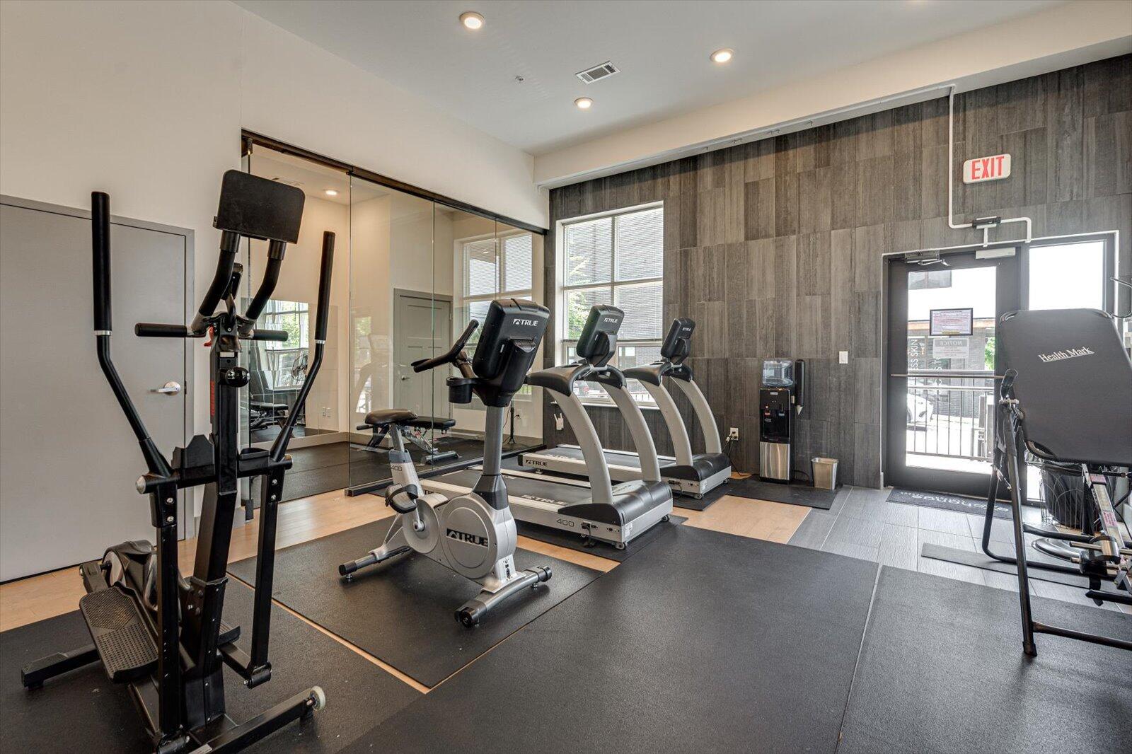 782 Riverfront Parkway, 313