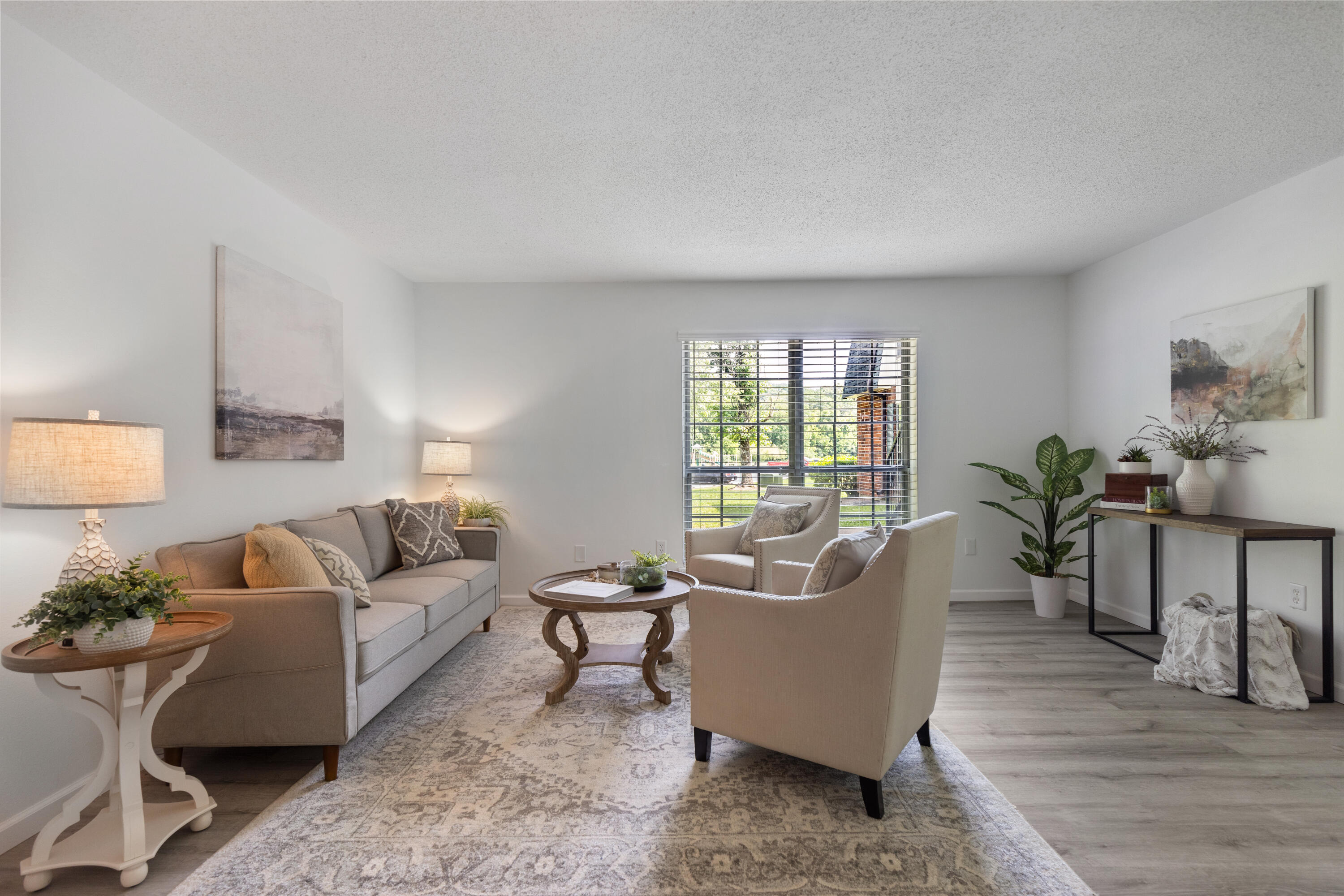 900 Mountain Creek Road, # R311