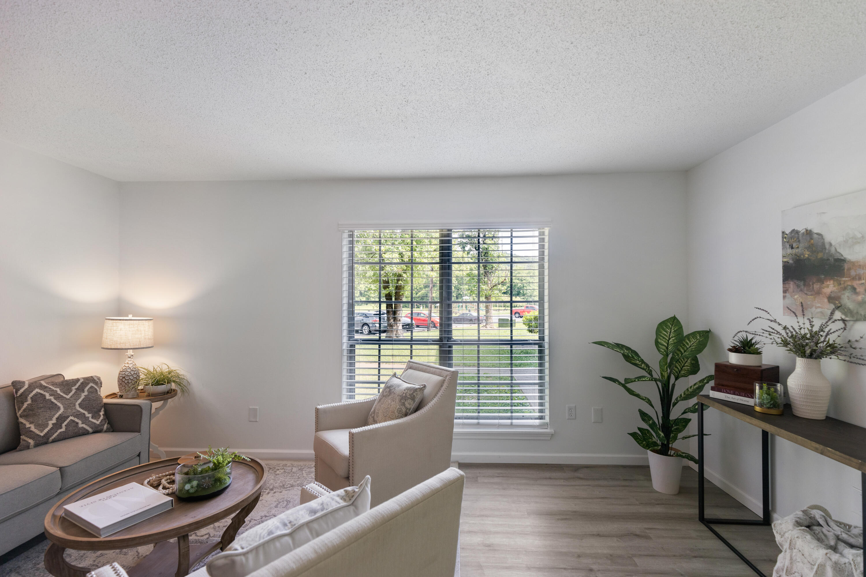 900 Mountain Creek Road, # R311
