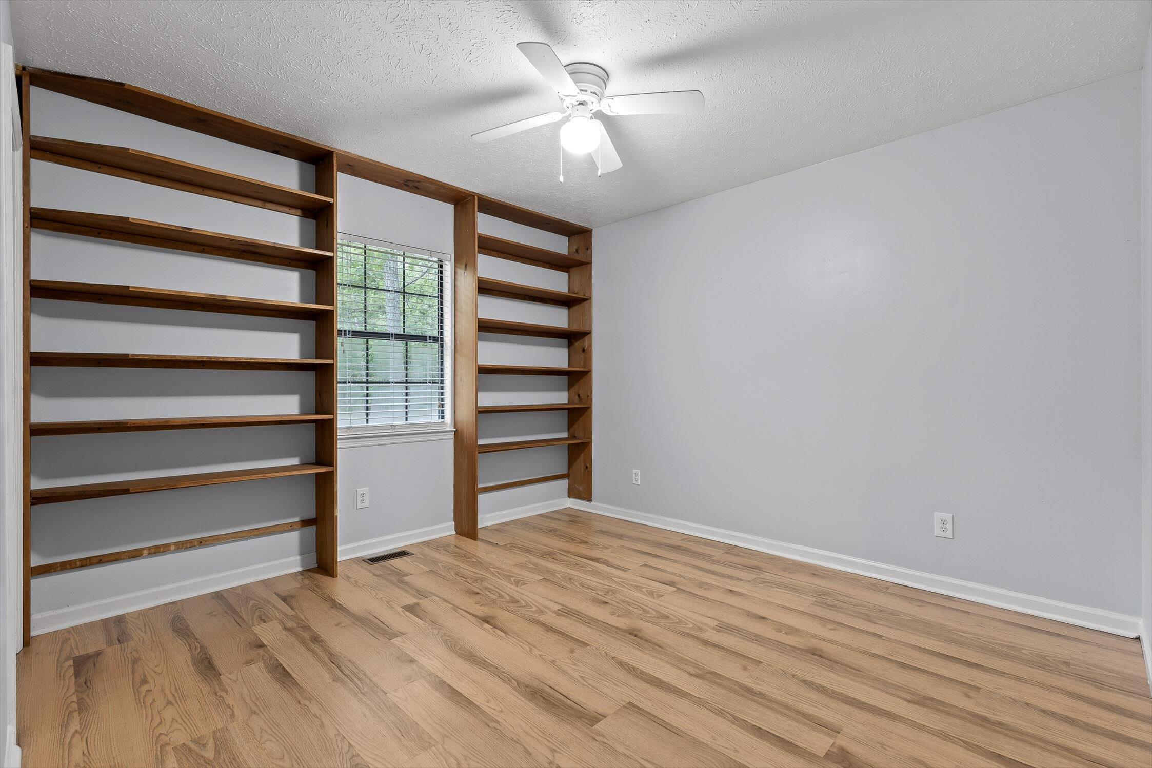 2321 Old State Road