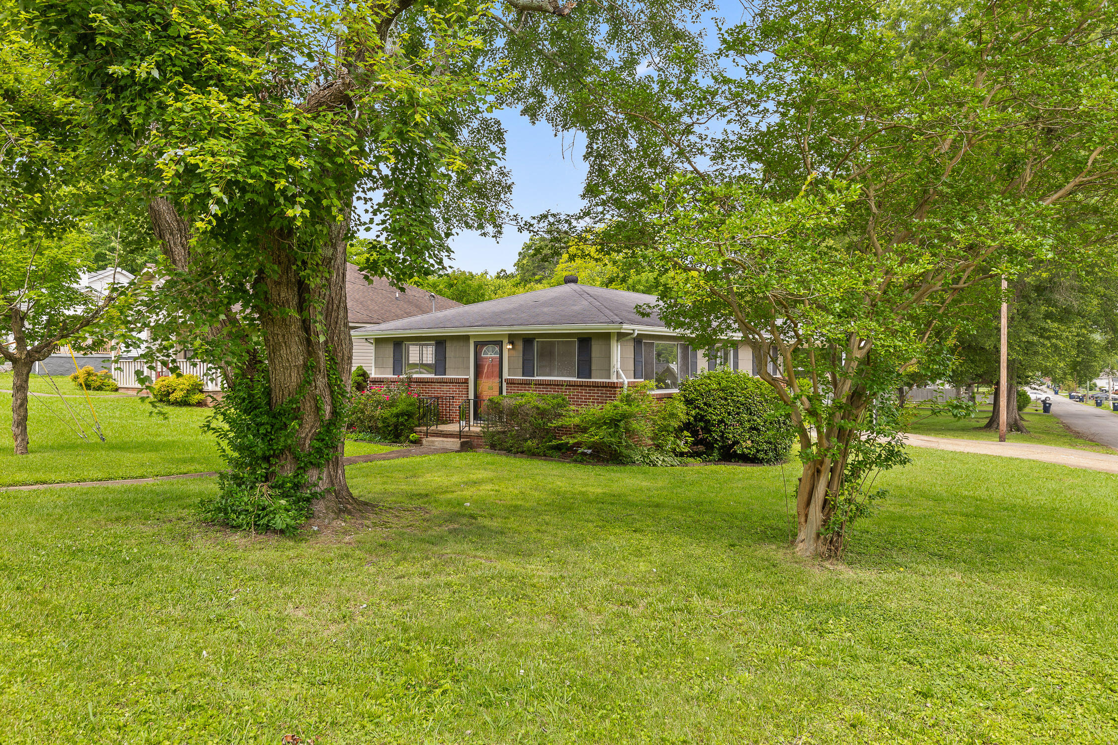2001 Mcbrien Road