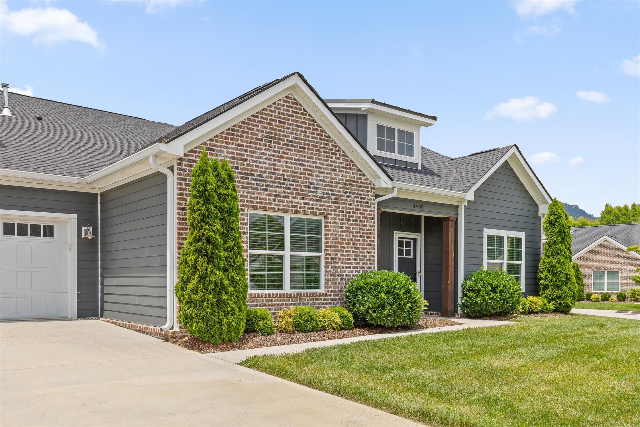 3480 Travertine Lane