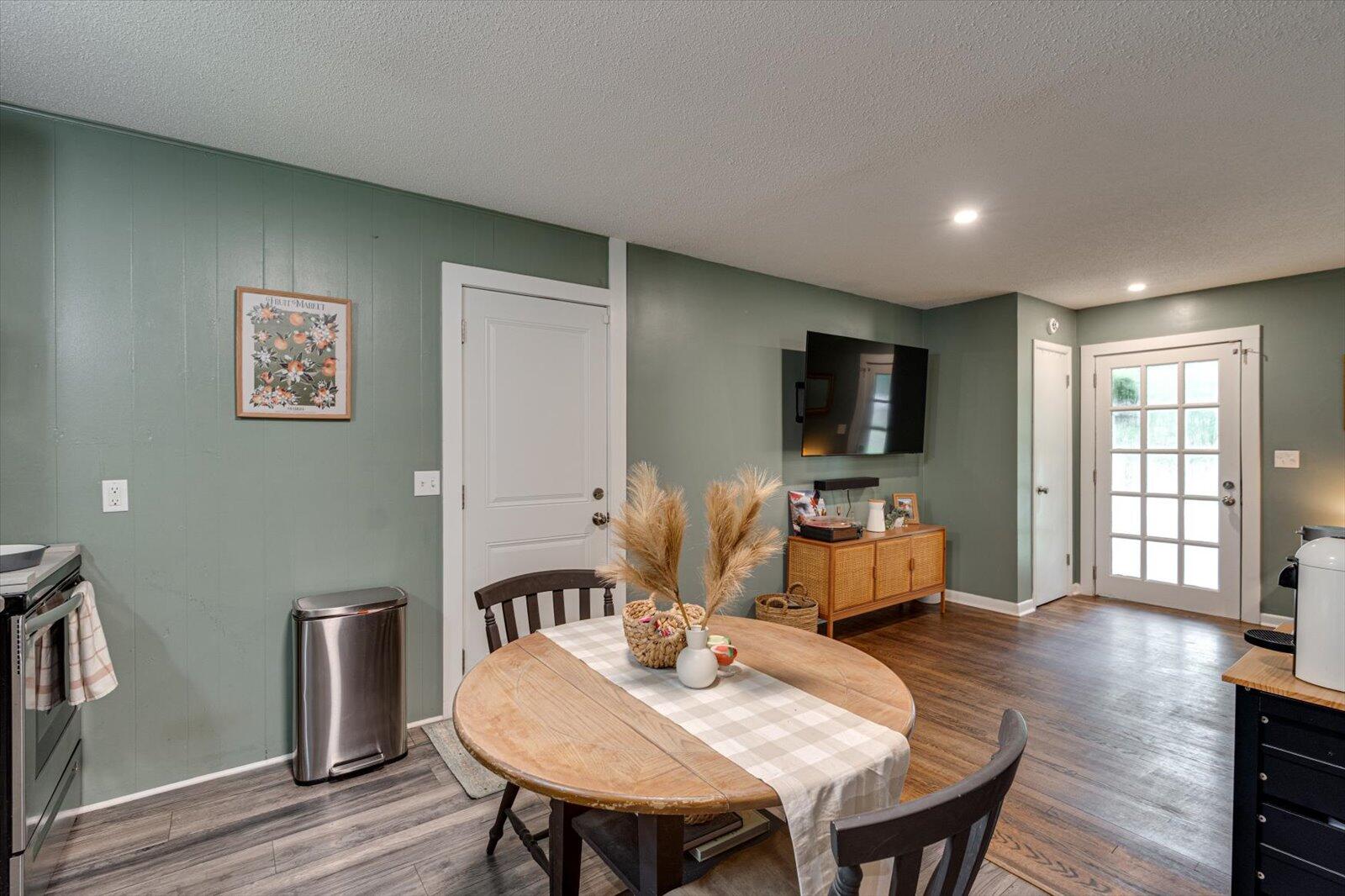 308 Pledger Parkway, LaFayette
