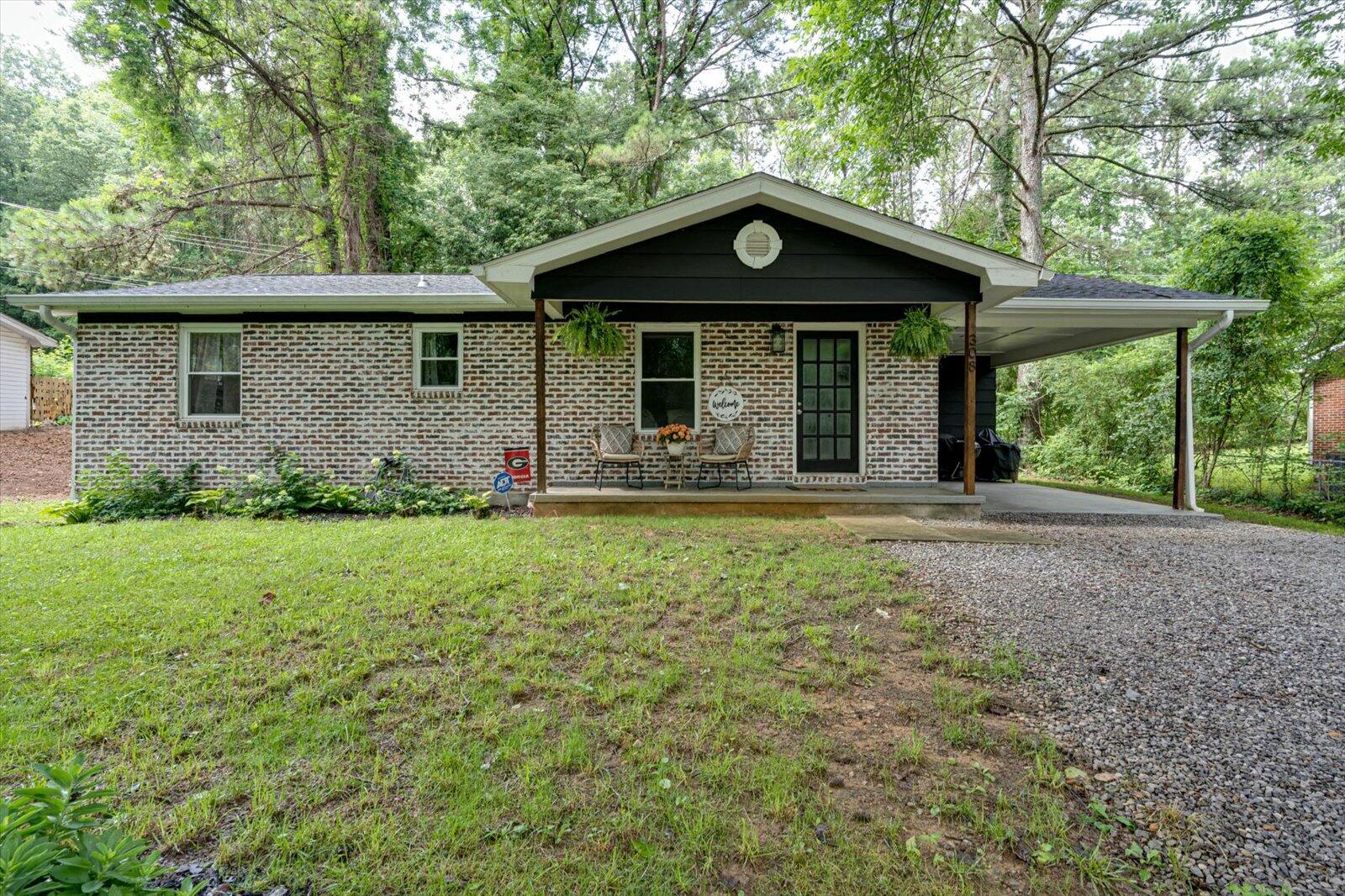 308 Pledger Parkway, LaFayette