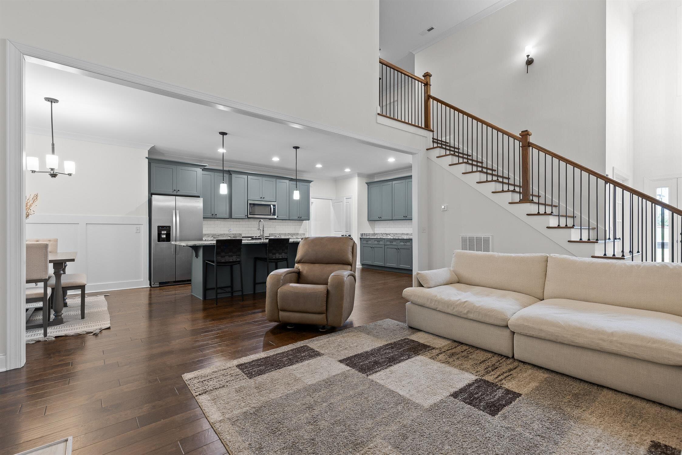 6434 Satjanon Drive