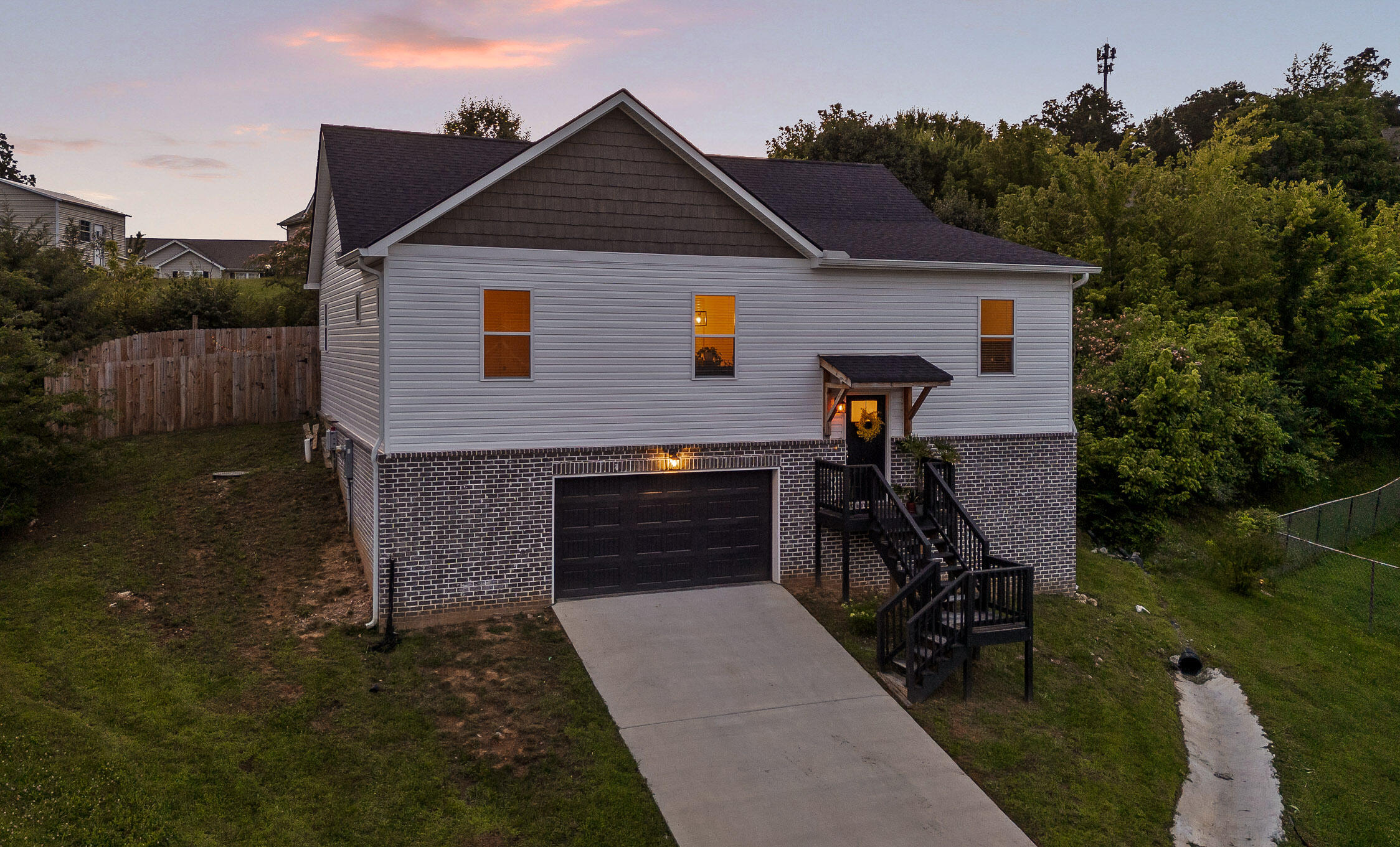 9407 Hackberry Lane