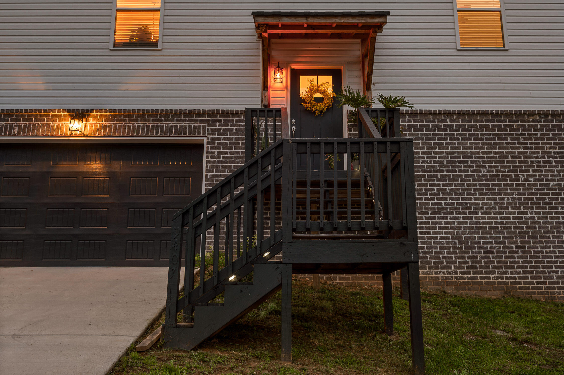 9407 Hackberry Lane