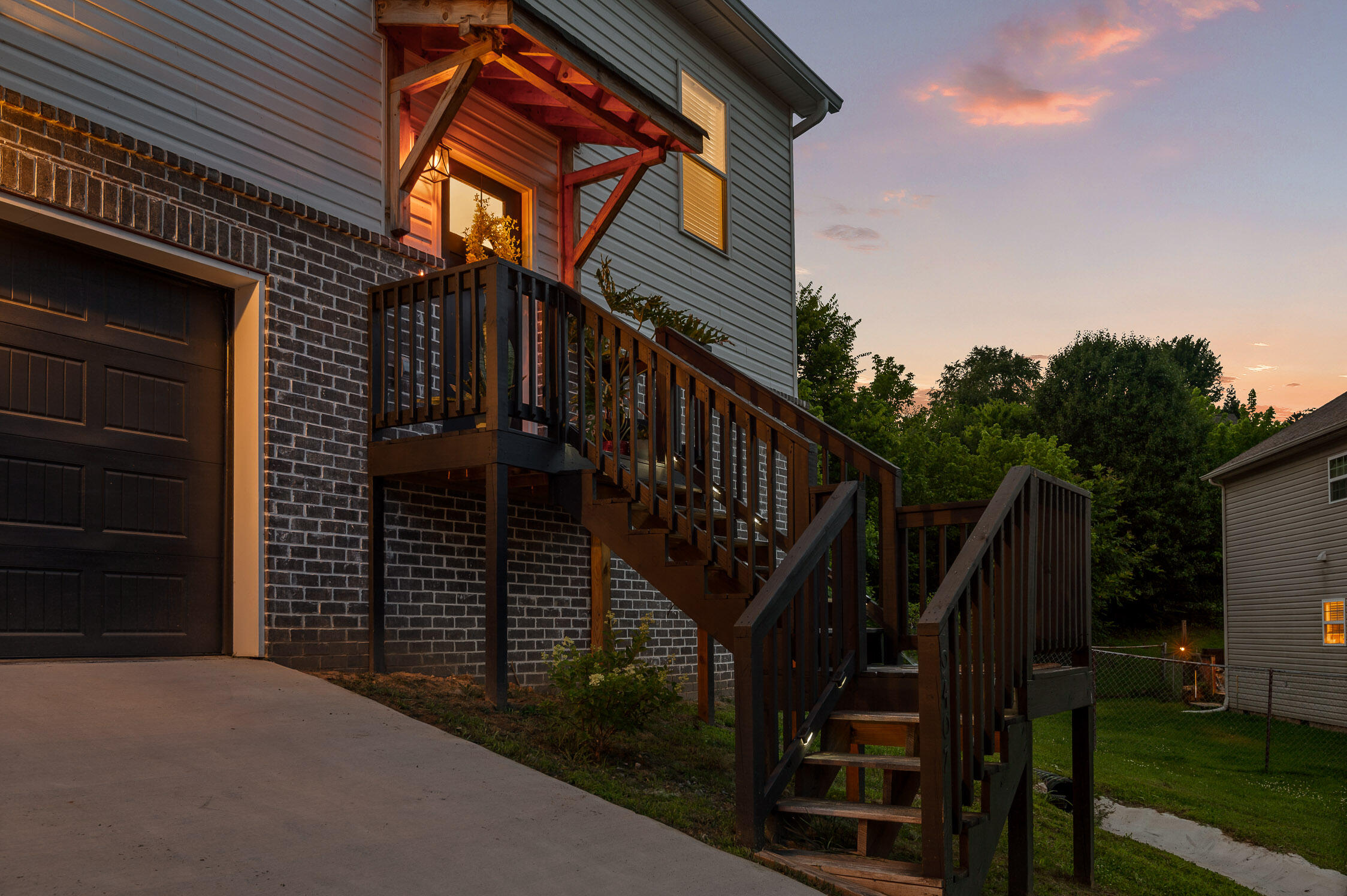 9407 Hackberry Lane