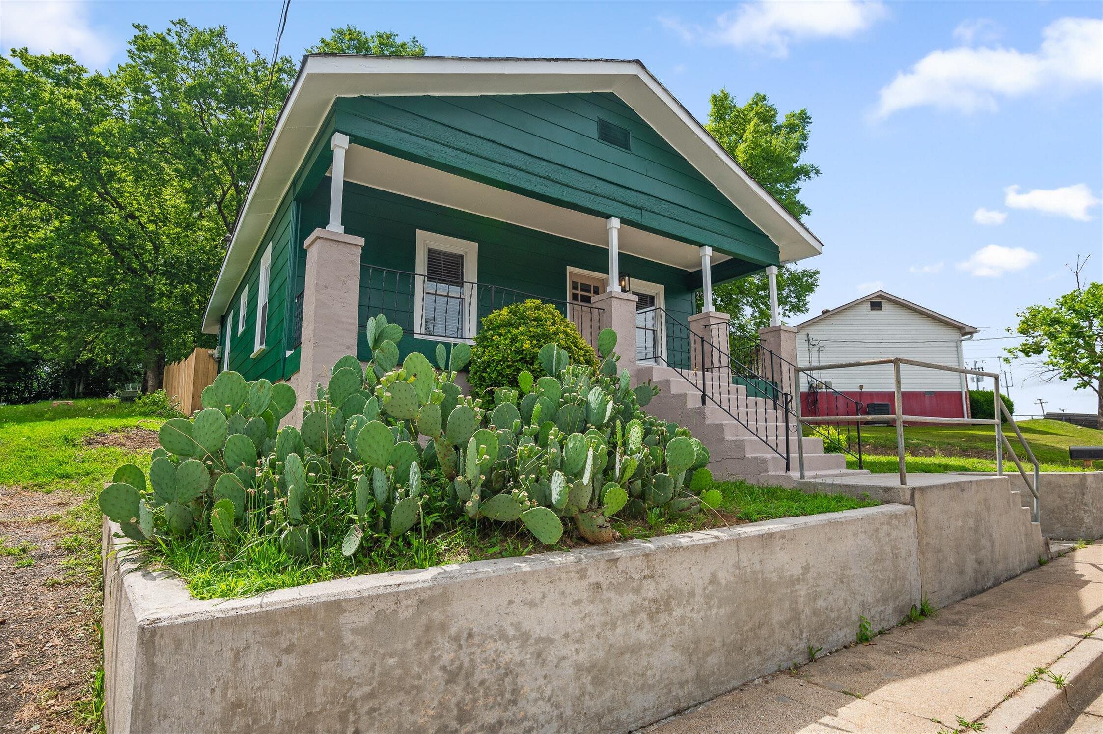 310 N Greenwood Avenue