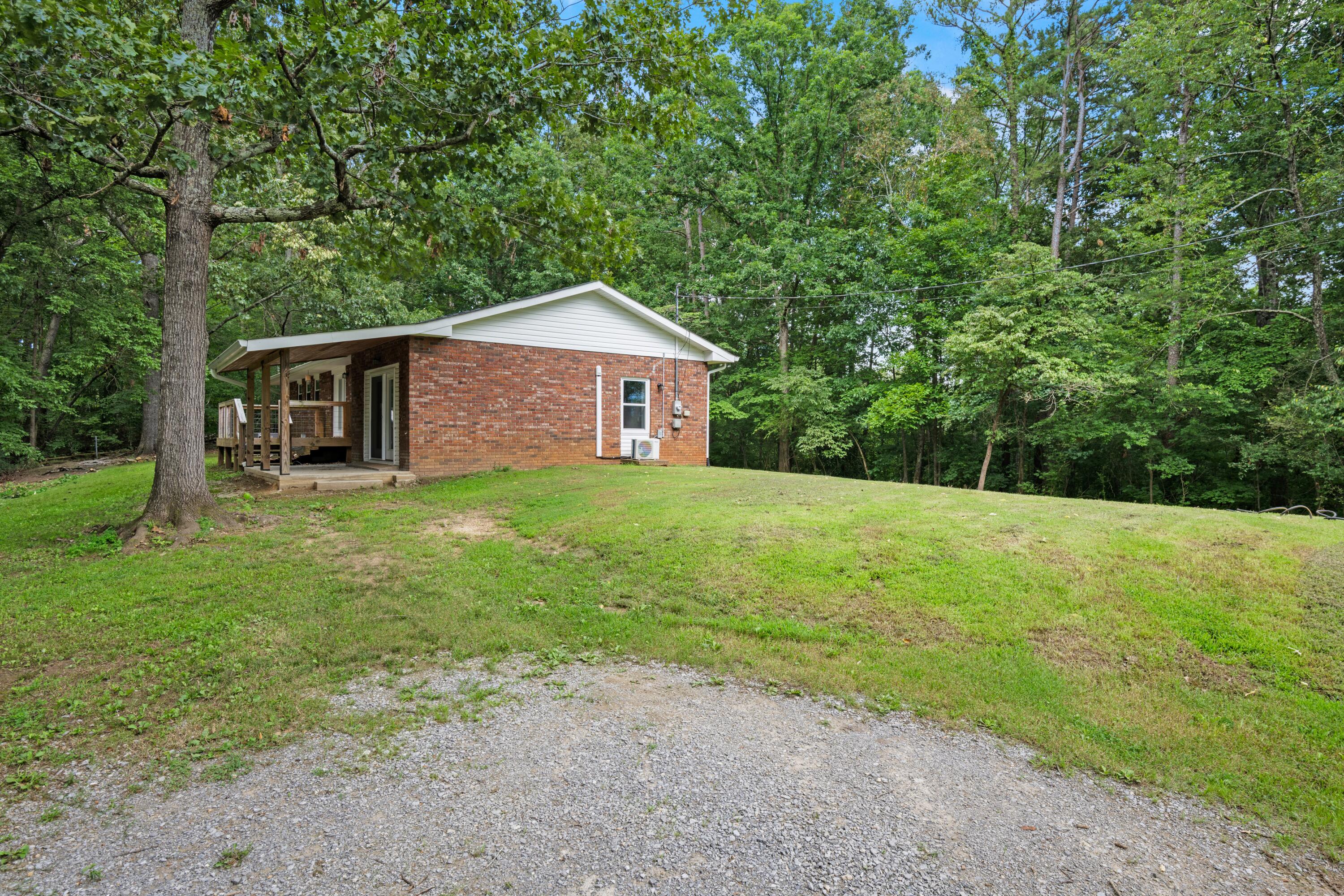1714 Highway 299