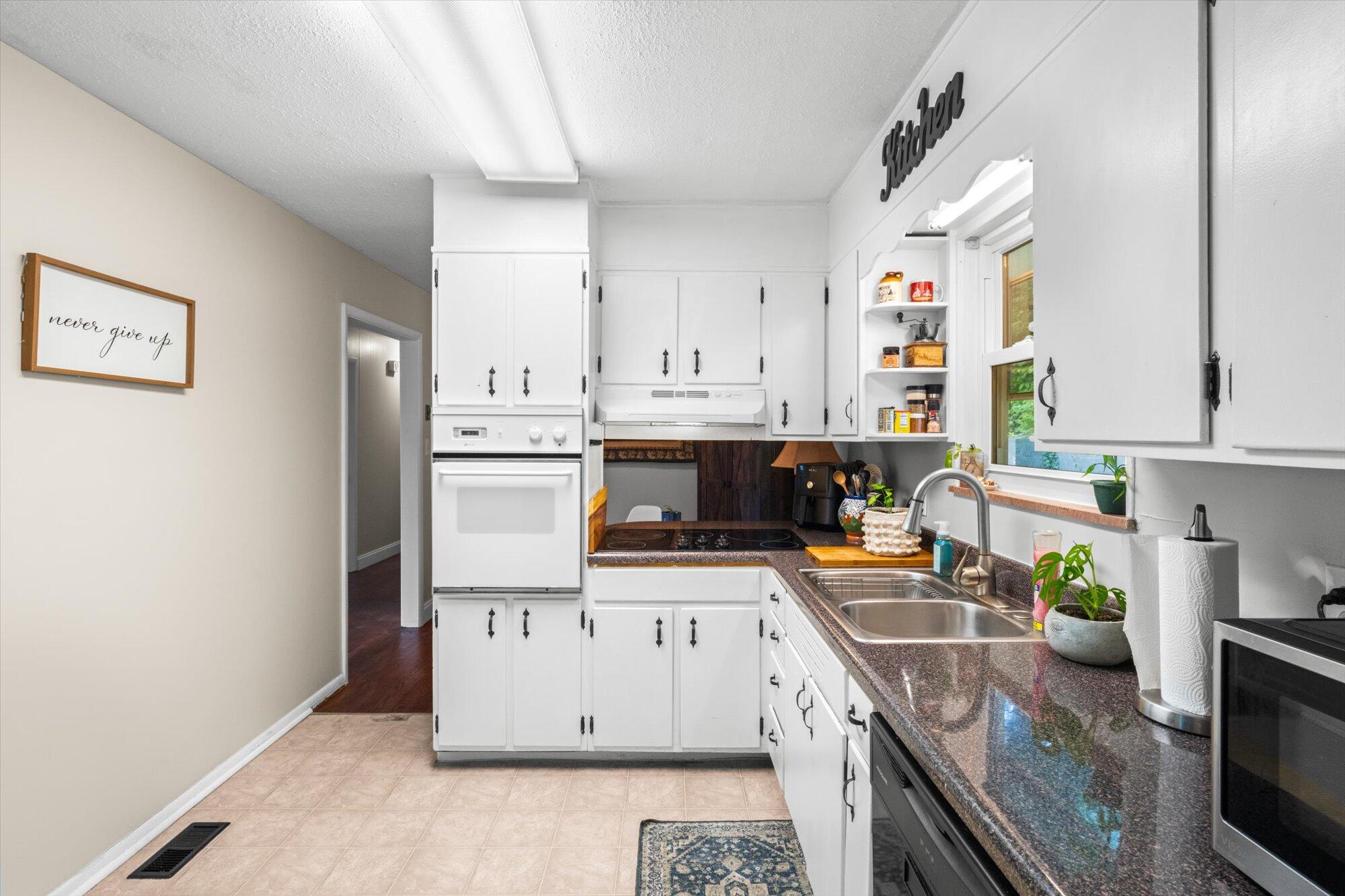 3356 Long Hollow Road