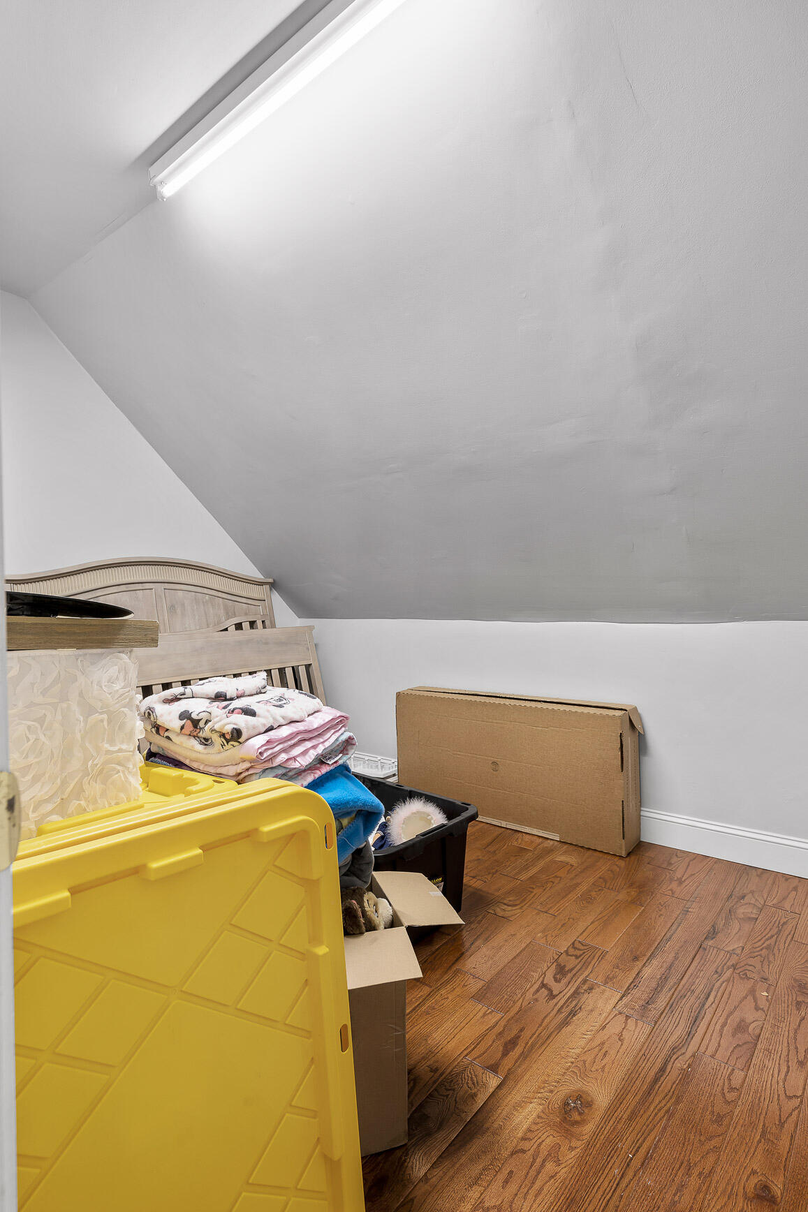 9727 Chestnut Hill Lane