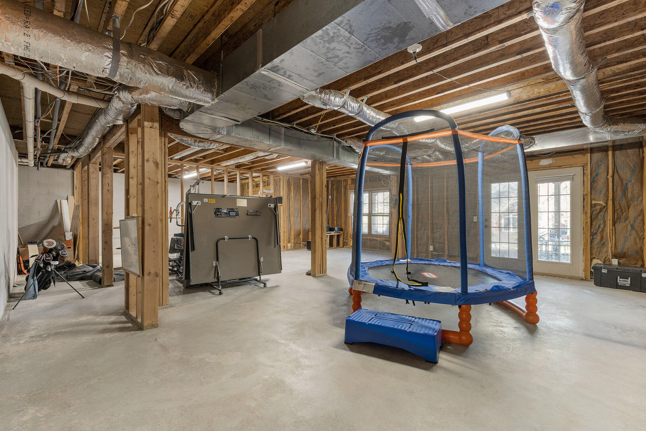 9727 Chestnut Hill Lane