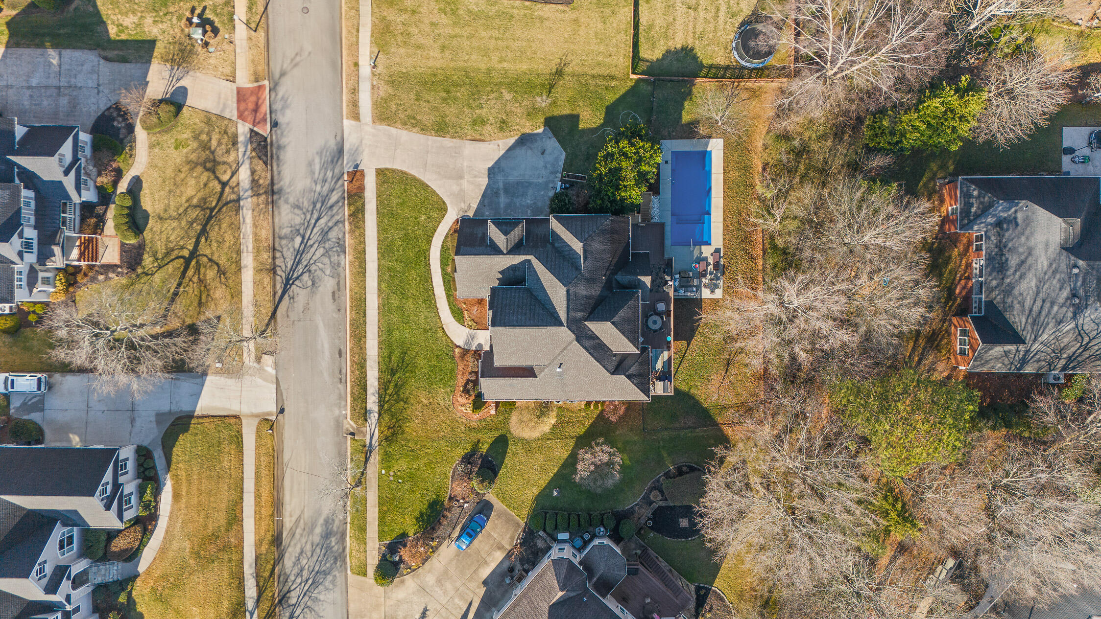 9727 Chestnut Hill Lane