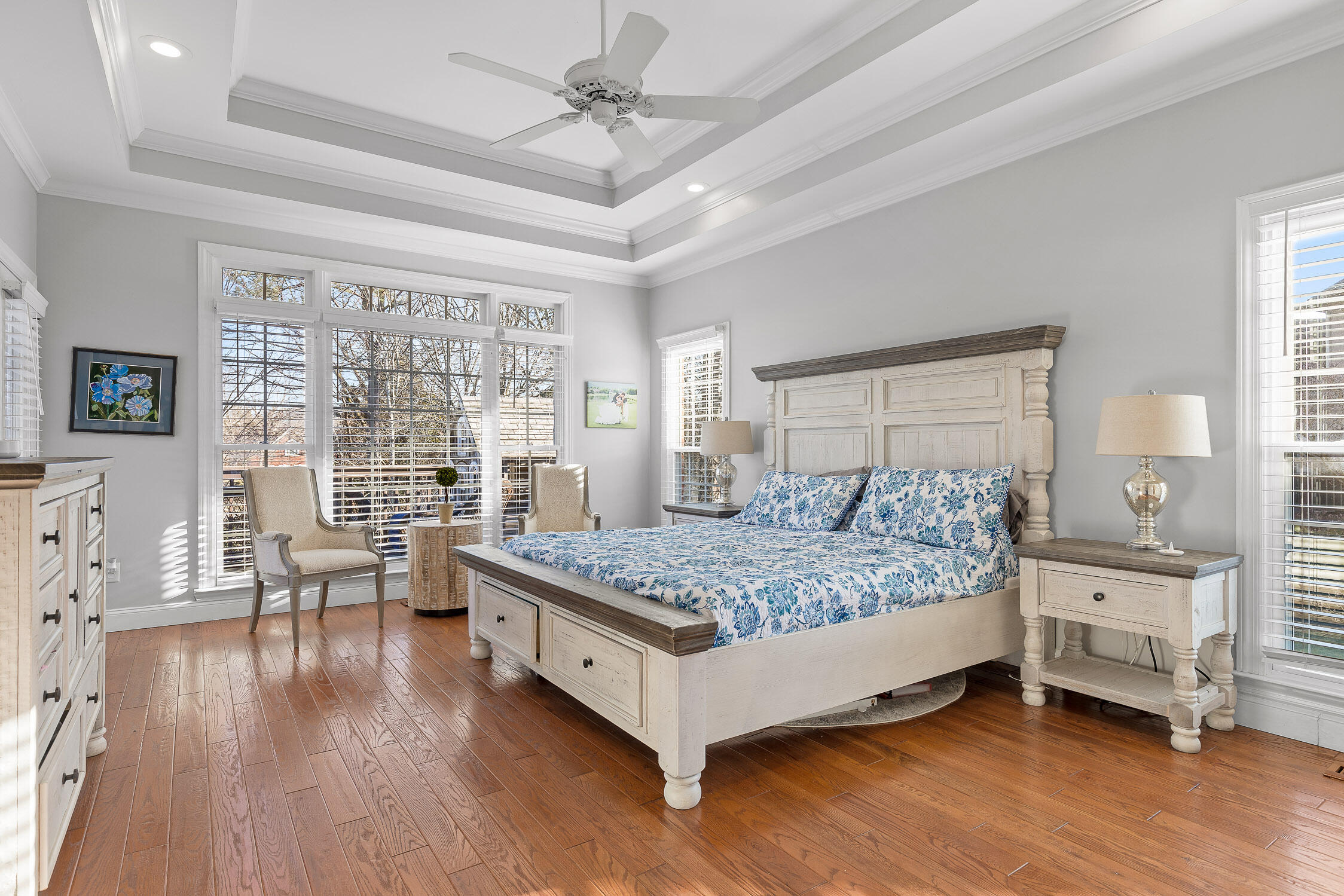 9727 Chestnut Hill Lane