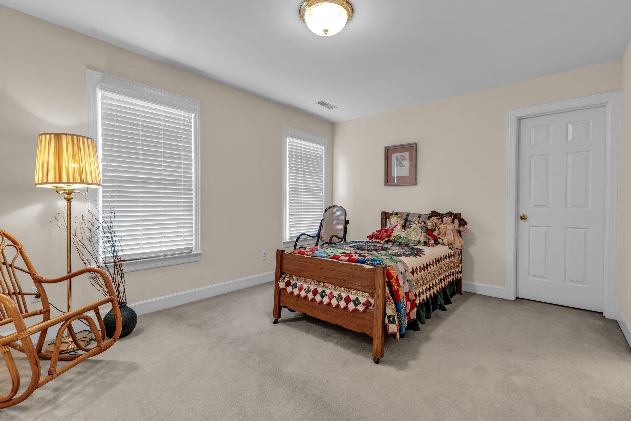 8013 Rosemere Way