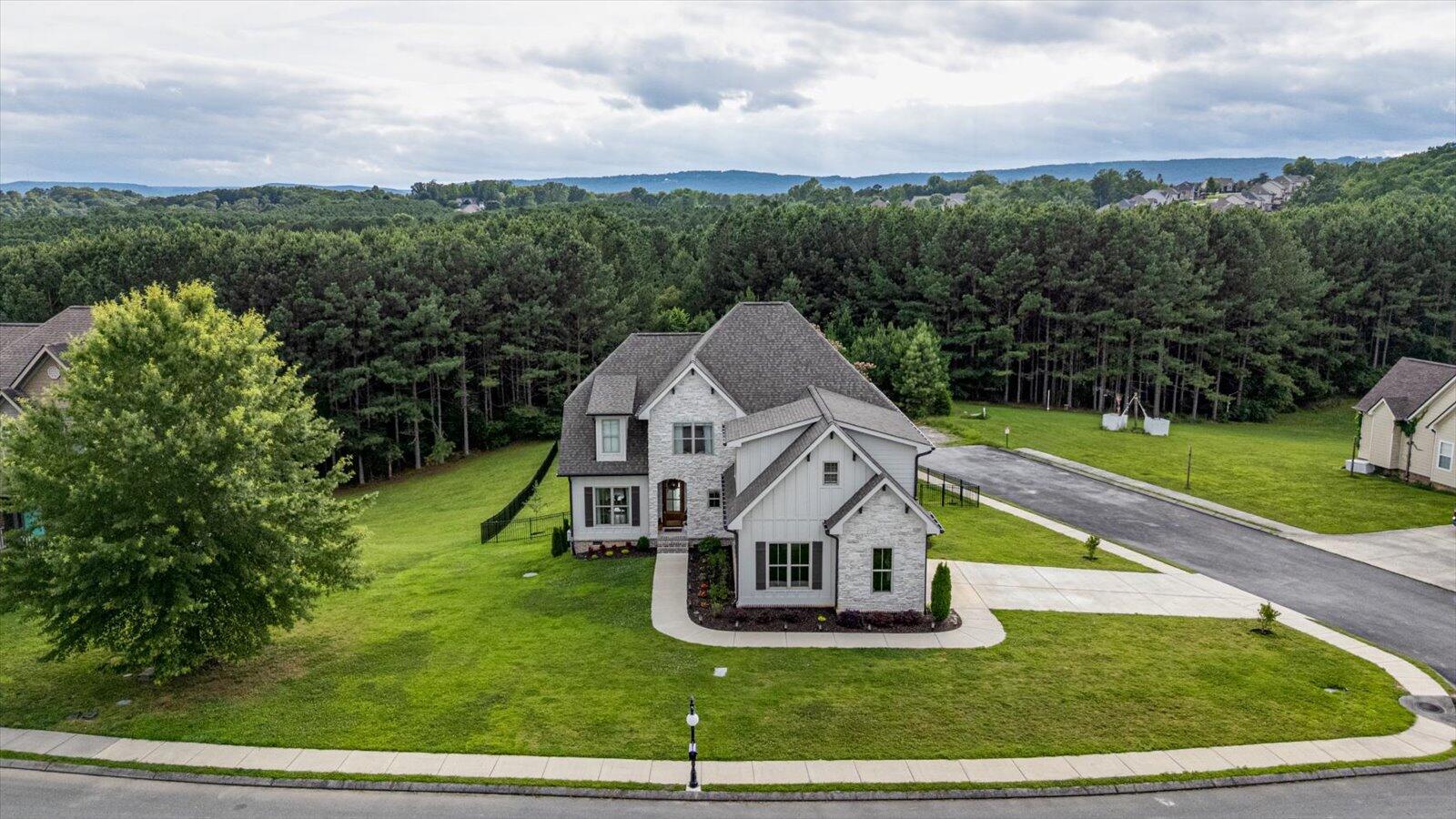 12951 Blakeslee Drive