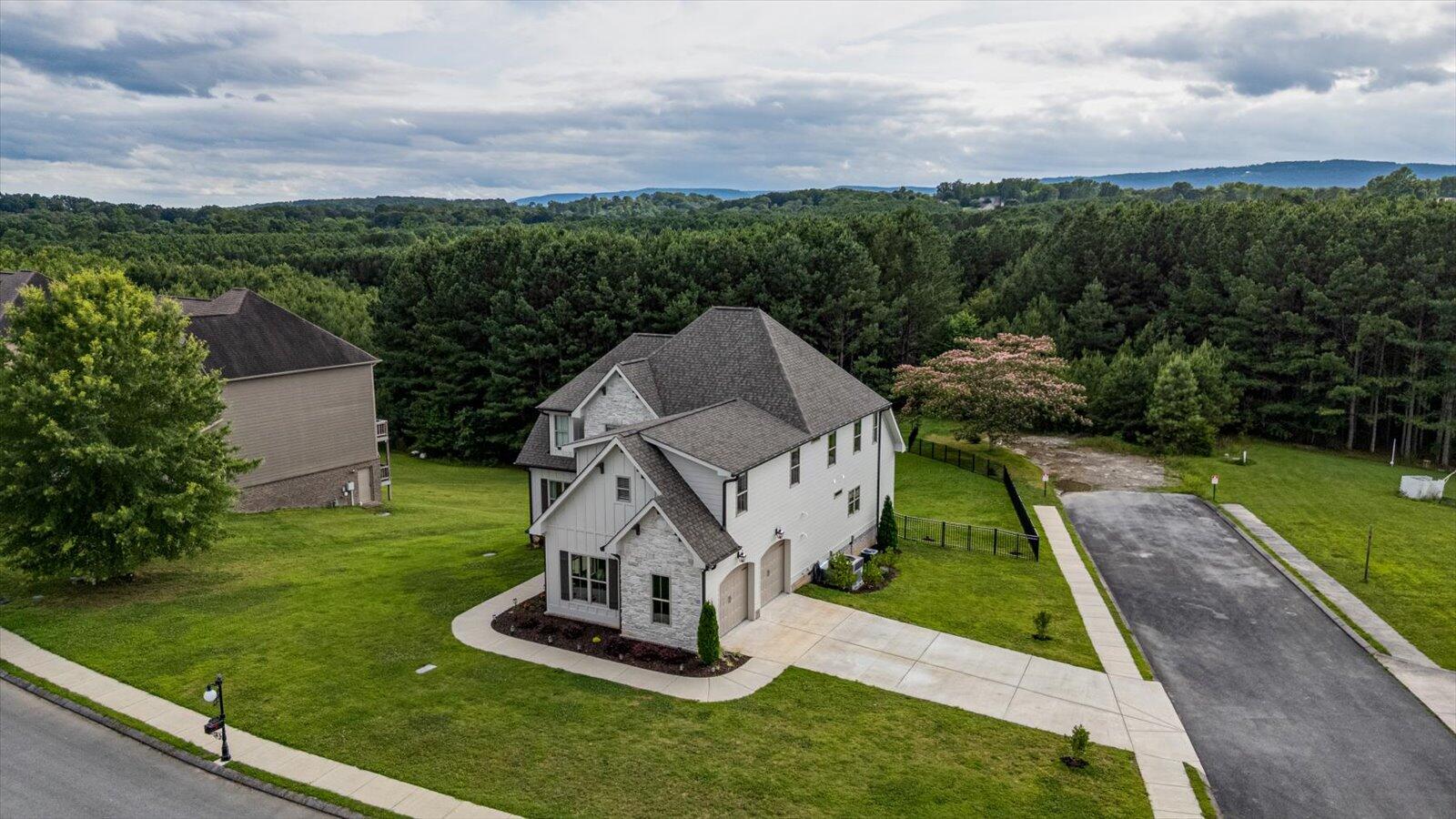 12951 Blakeslee Drive