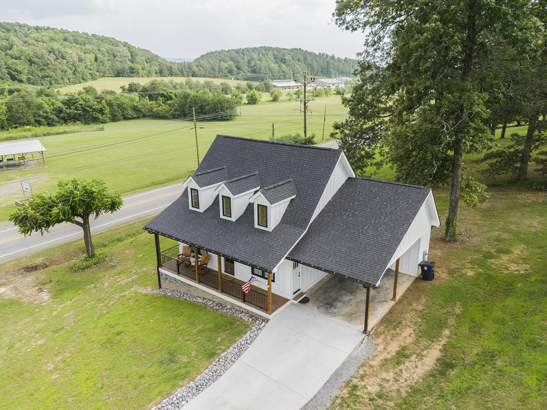 115 Sandras Way