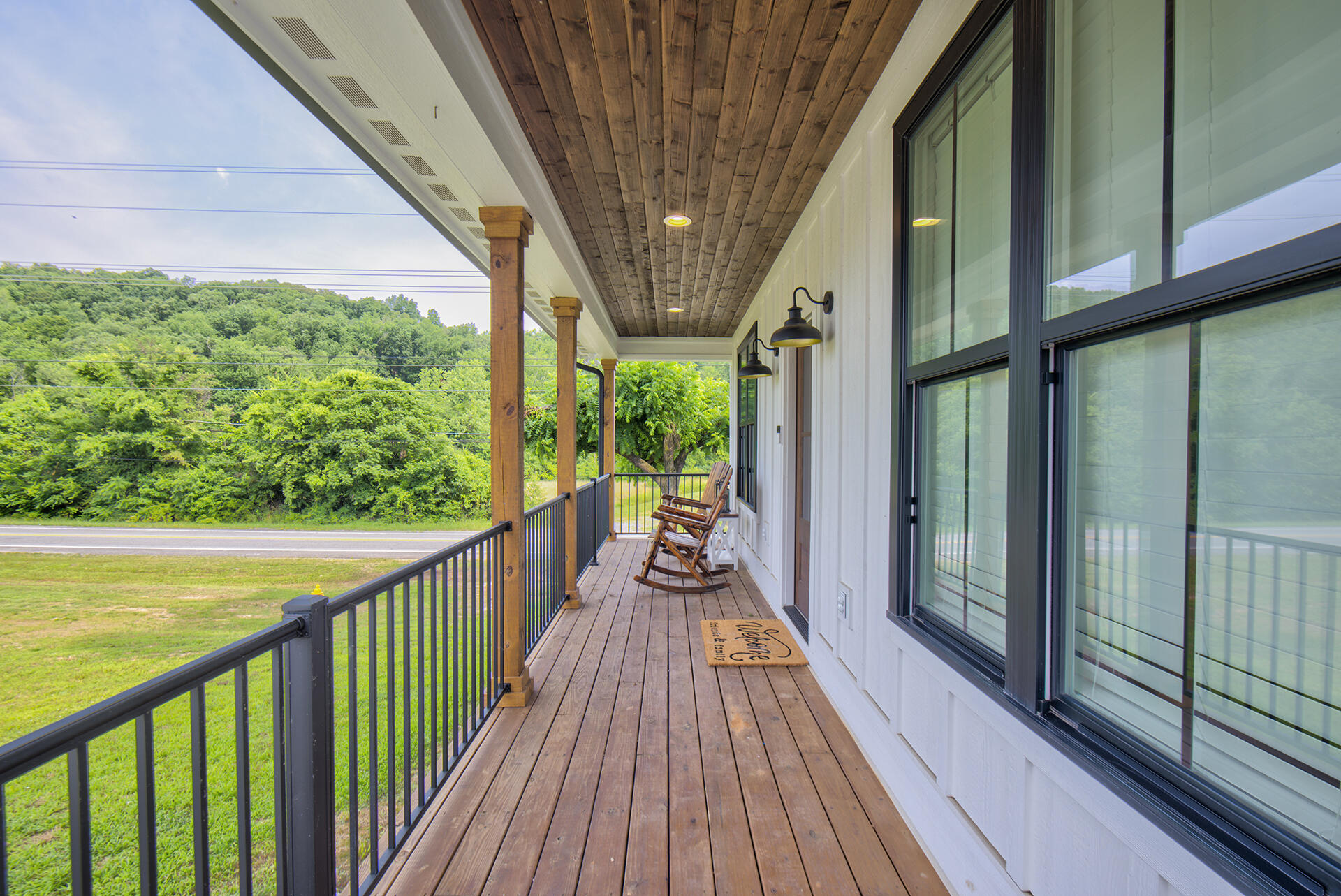 115 Sandras Way