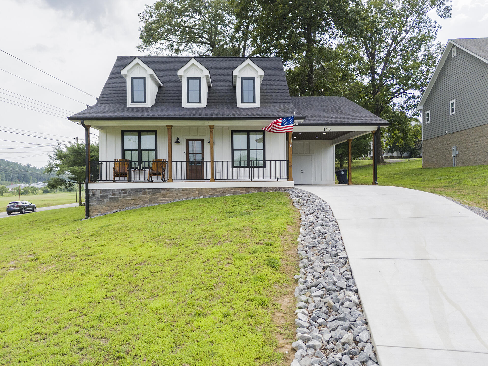 115 Sandras Way