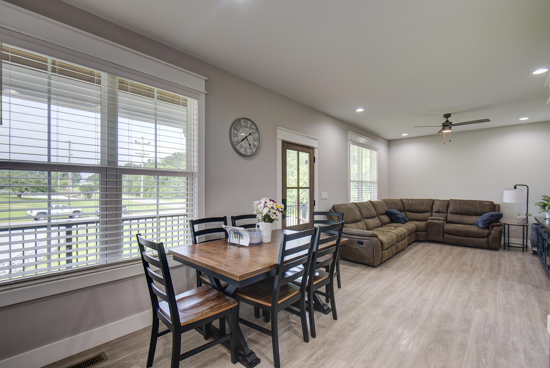 115 Sandras Way