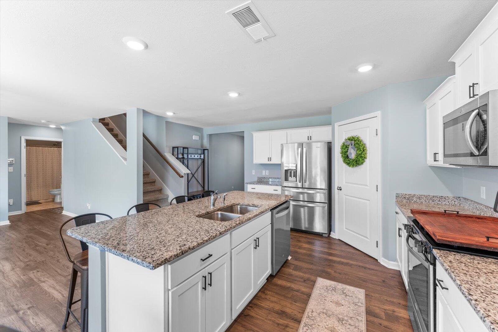 105 Dupitt Circle