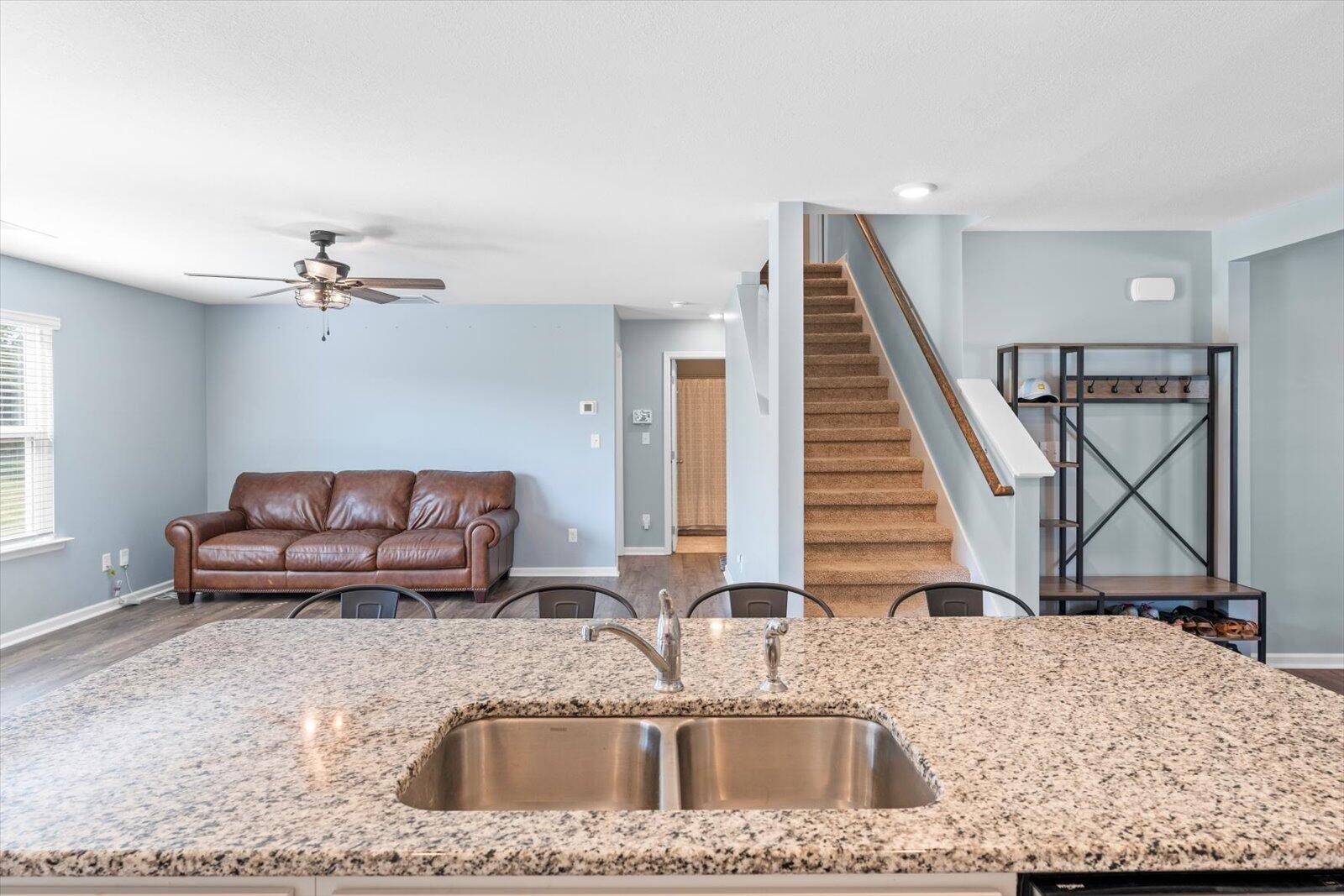 105 Dupitt Circle