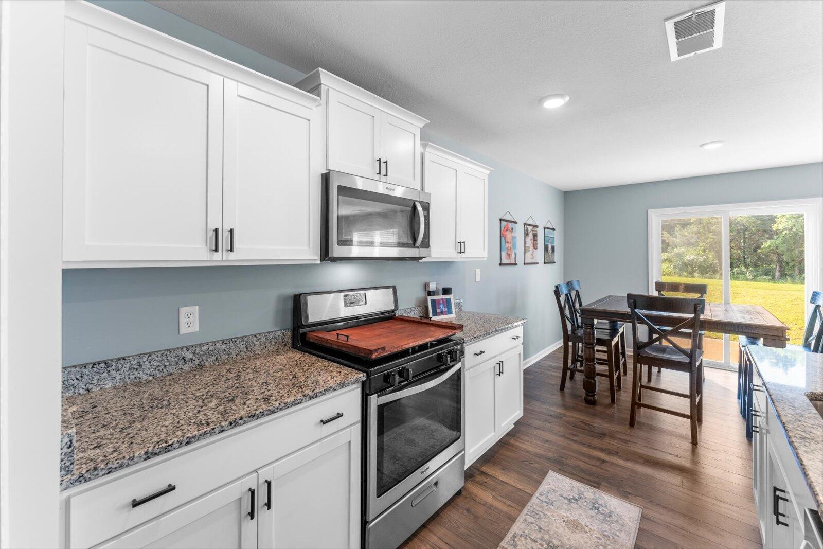 105 Dupitt Circle