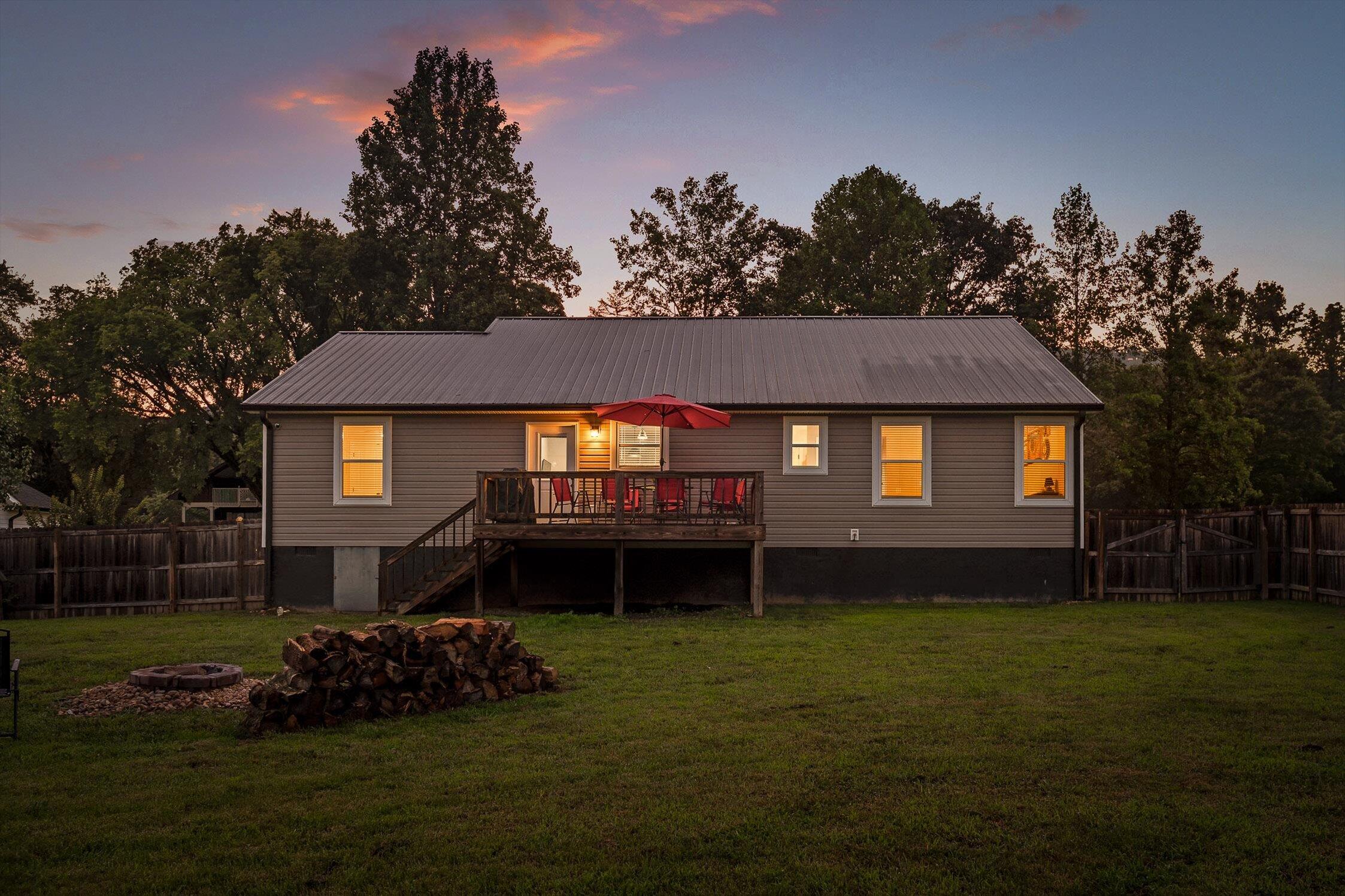 453 Hill Cir Circle