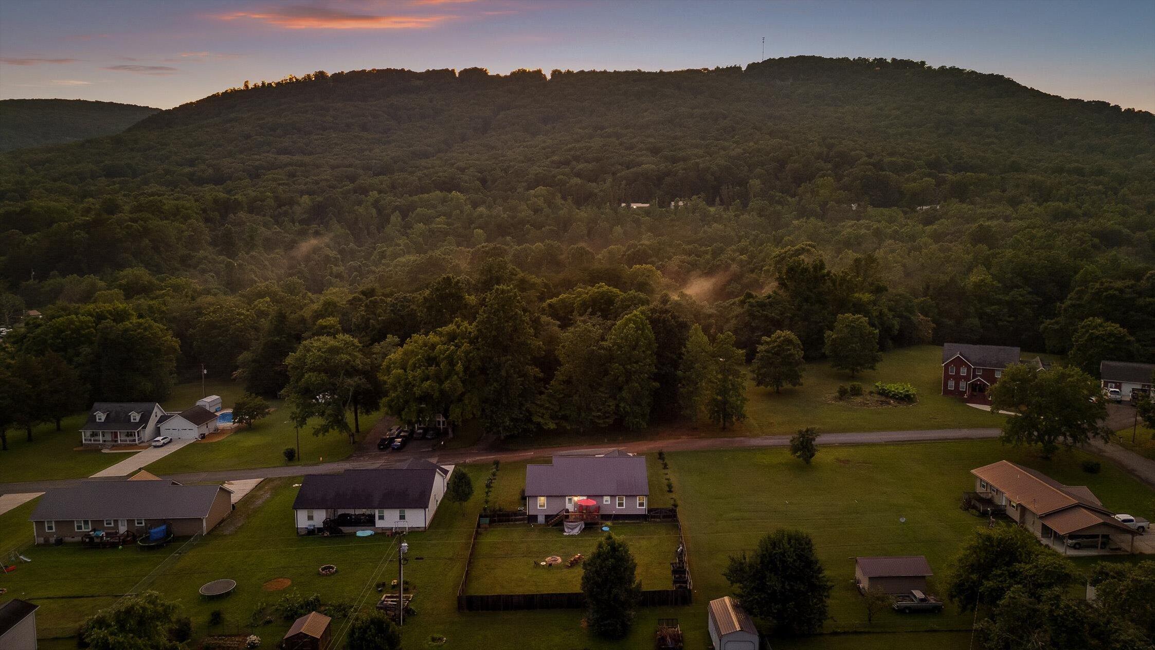 453 Hill Cir Circle