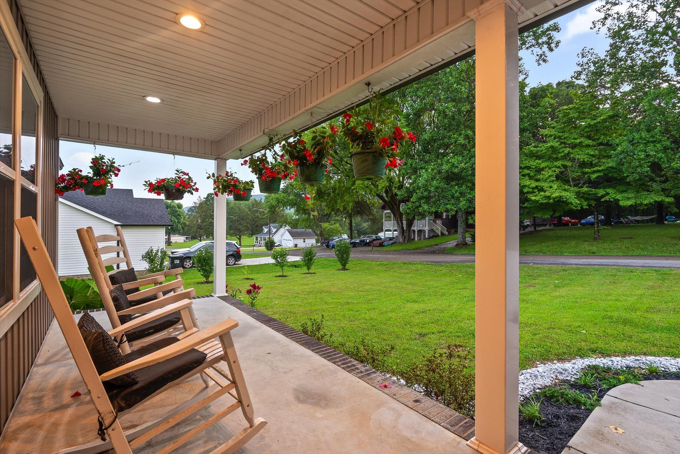 453 Hill Cir Circle