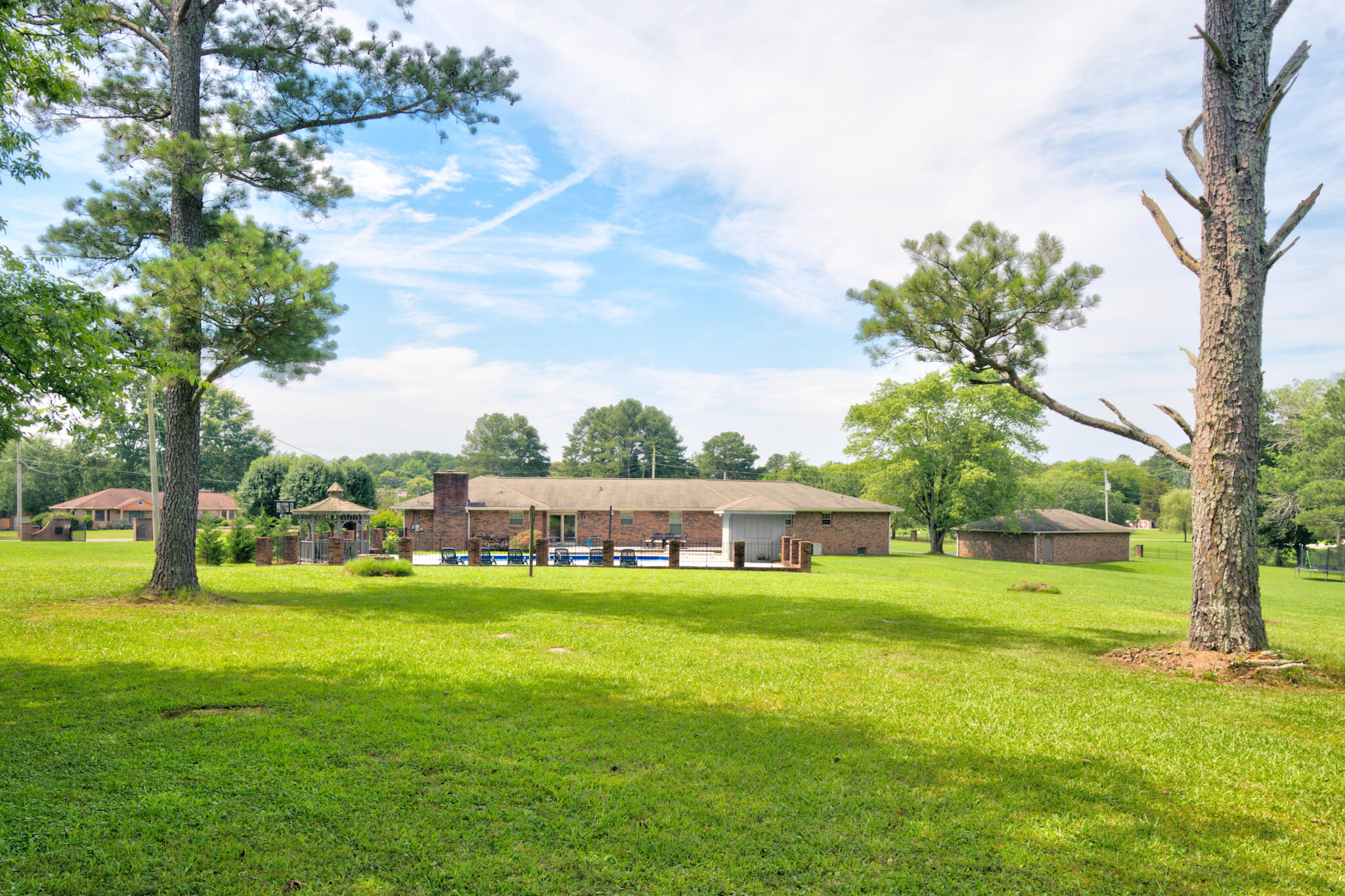 290 Powder Horn Lane