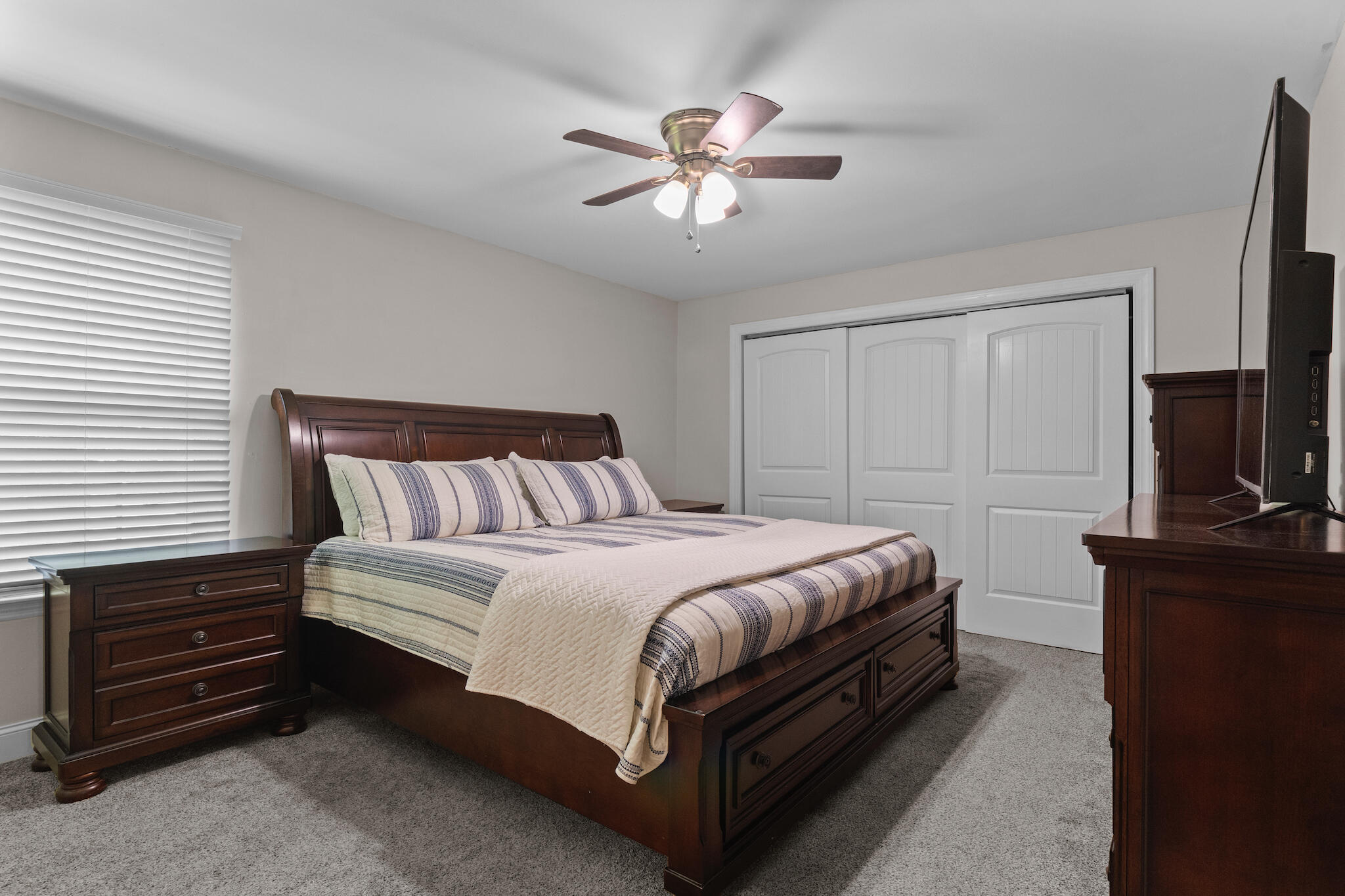 290 Powder Horn Lane