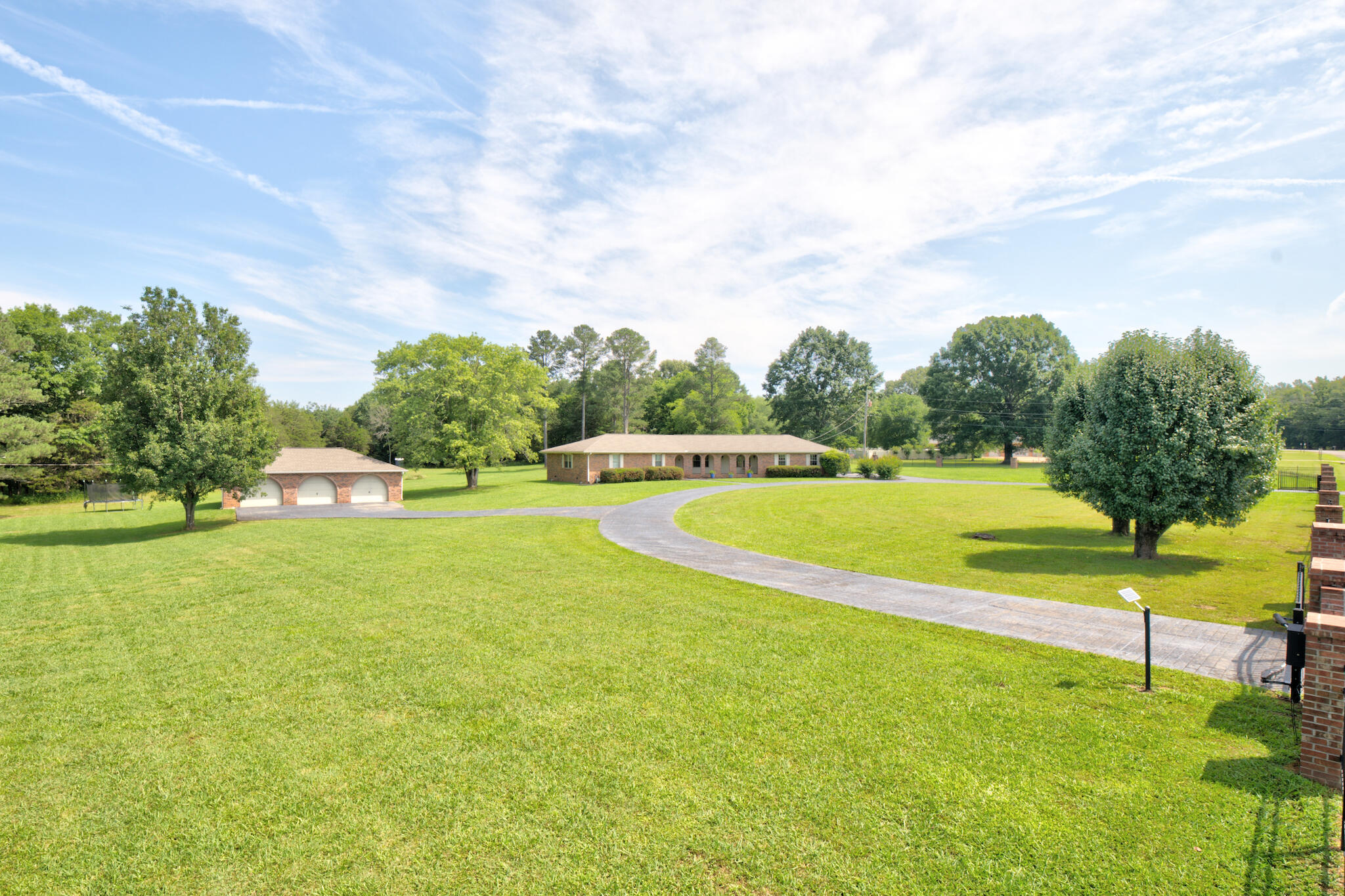 290 Powder Horn Lane