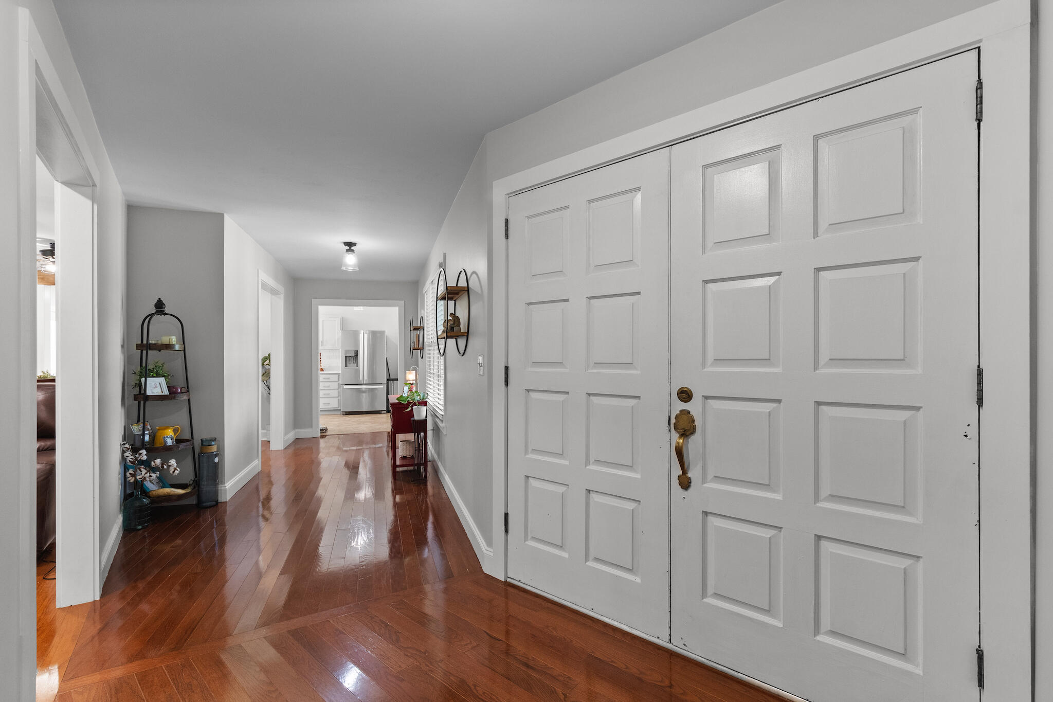 290 Powder Horn Lane