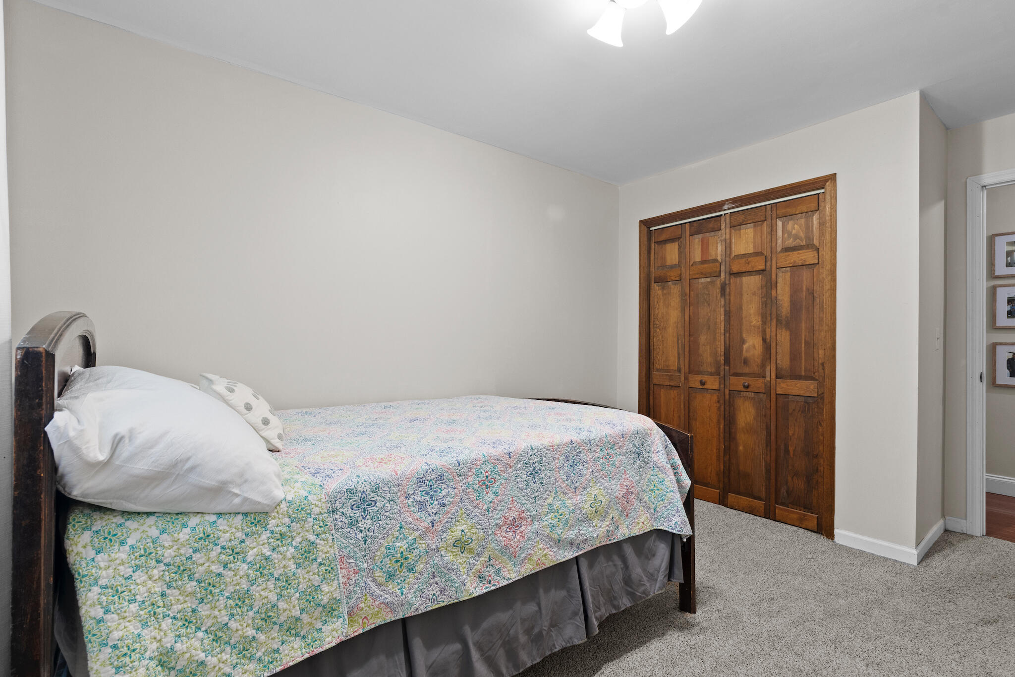 290 Powder Horn Lane